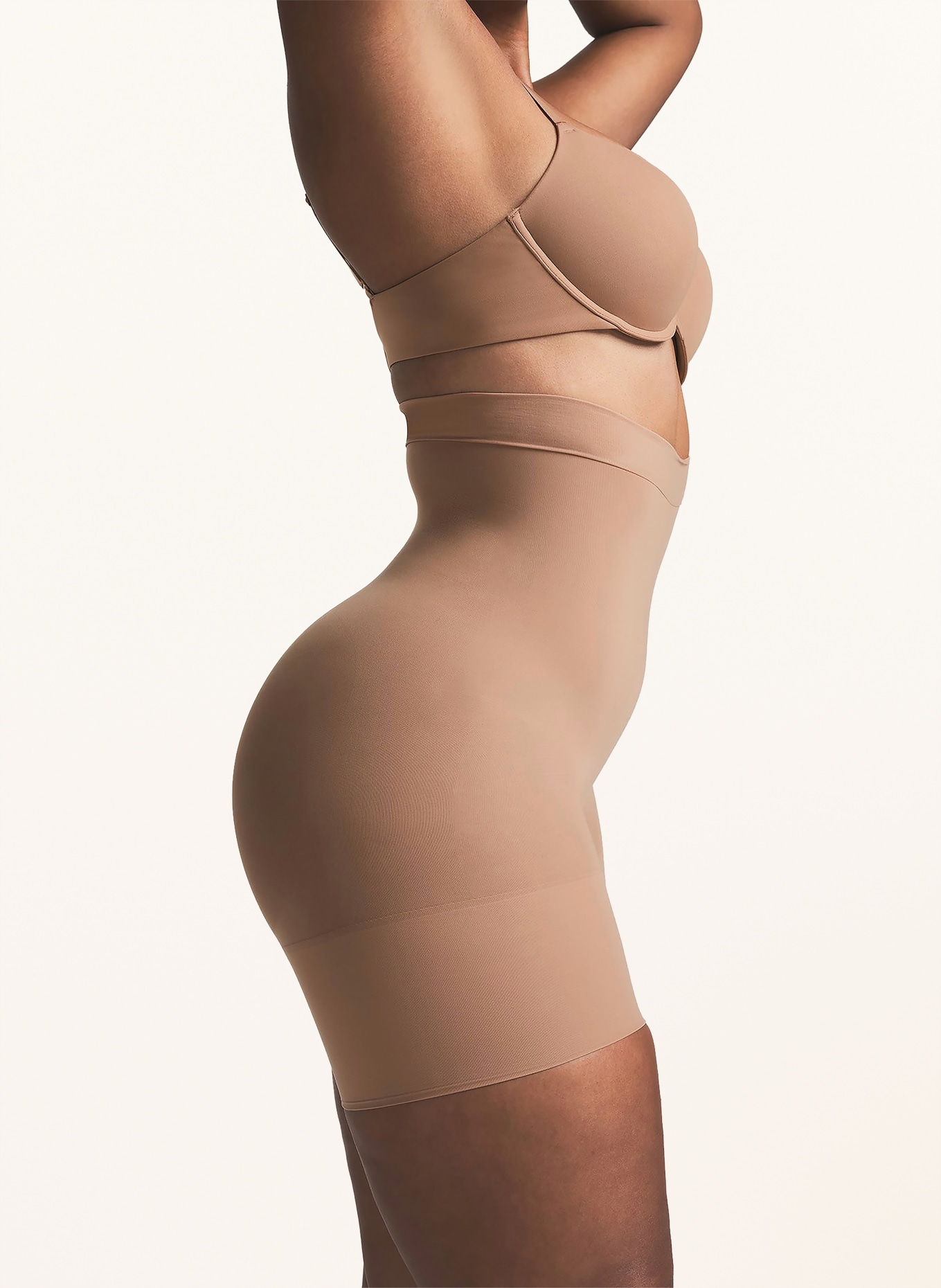 SKIMS Tvarované kalhoty SHEER SEAMLESS: SIENNA