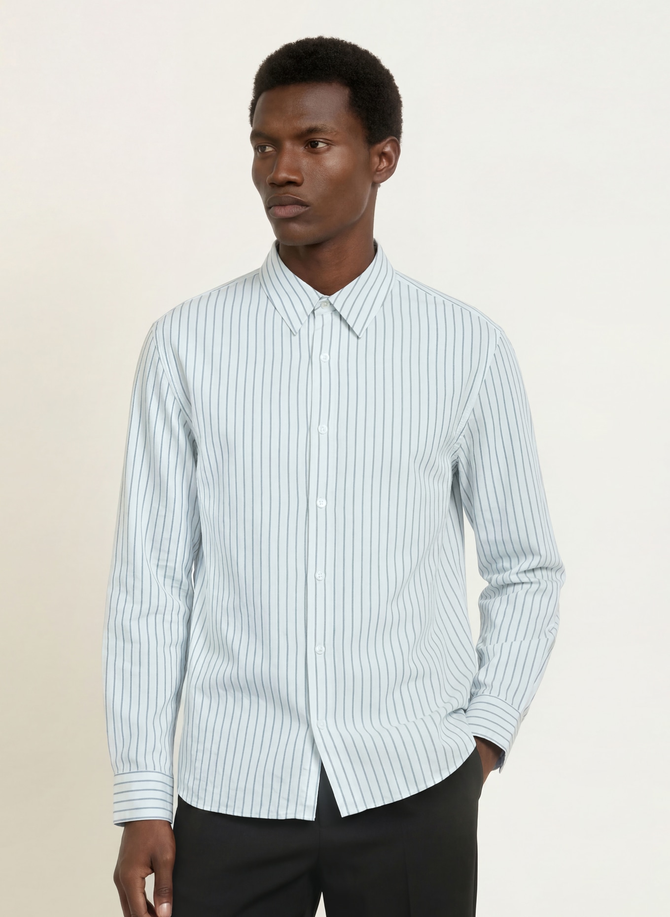 Calvin Klein Easy Fit Shirt: LIGHT BLUE / DARK BLUE