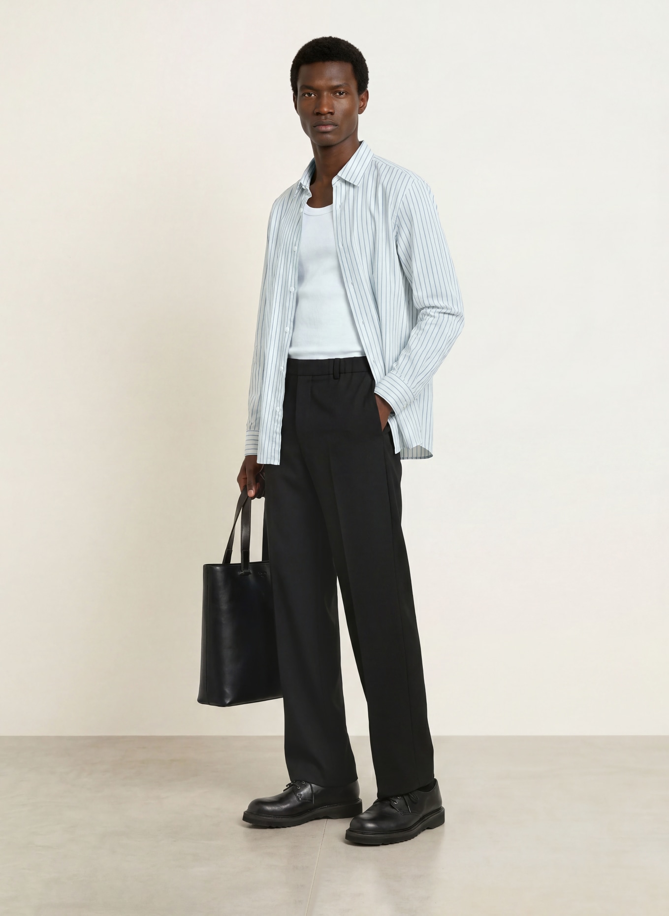 Calvin Klein Easy Fit Shirt: LIGHT BLUE / DARK BLUE