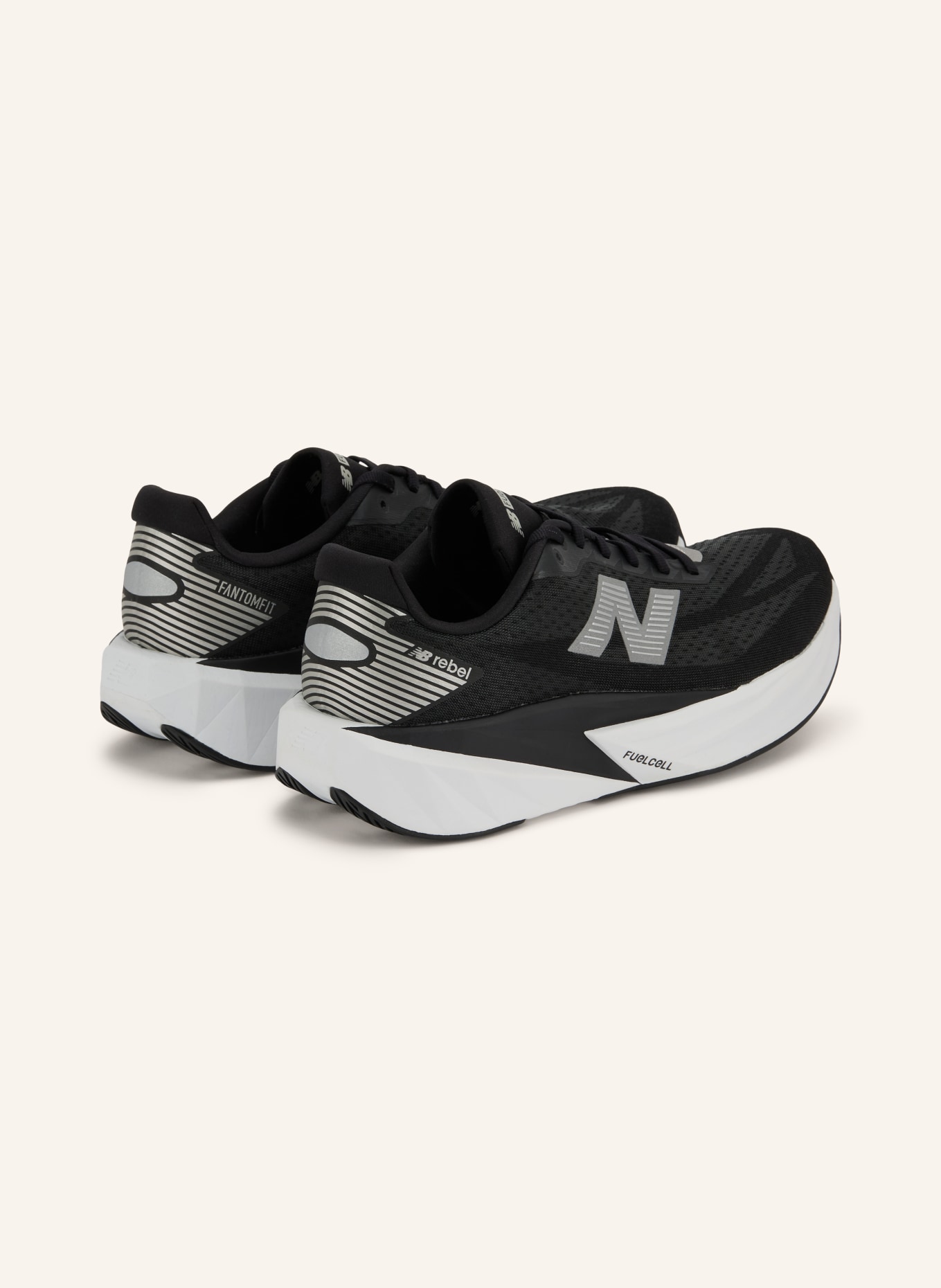 new balance Buty do biegania FUELCELL REBEL: CZARNY / SREBRNY