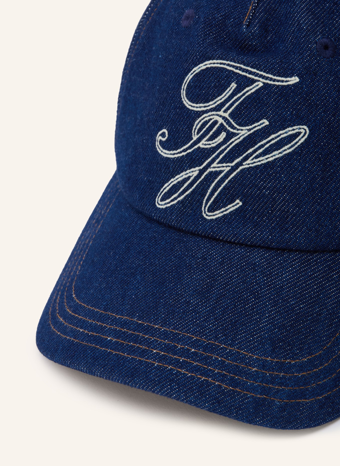 TOMMY HILFIGER Cap: DUNKELBLAU / WEISS