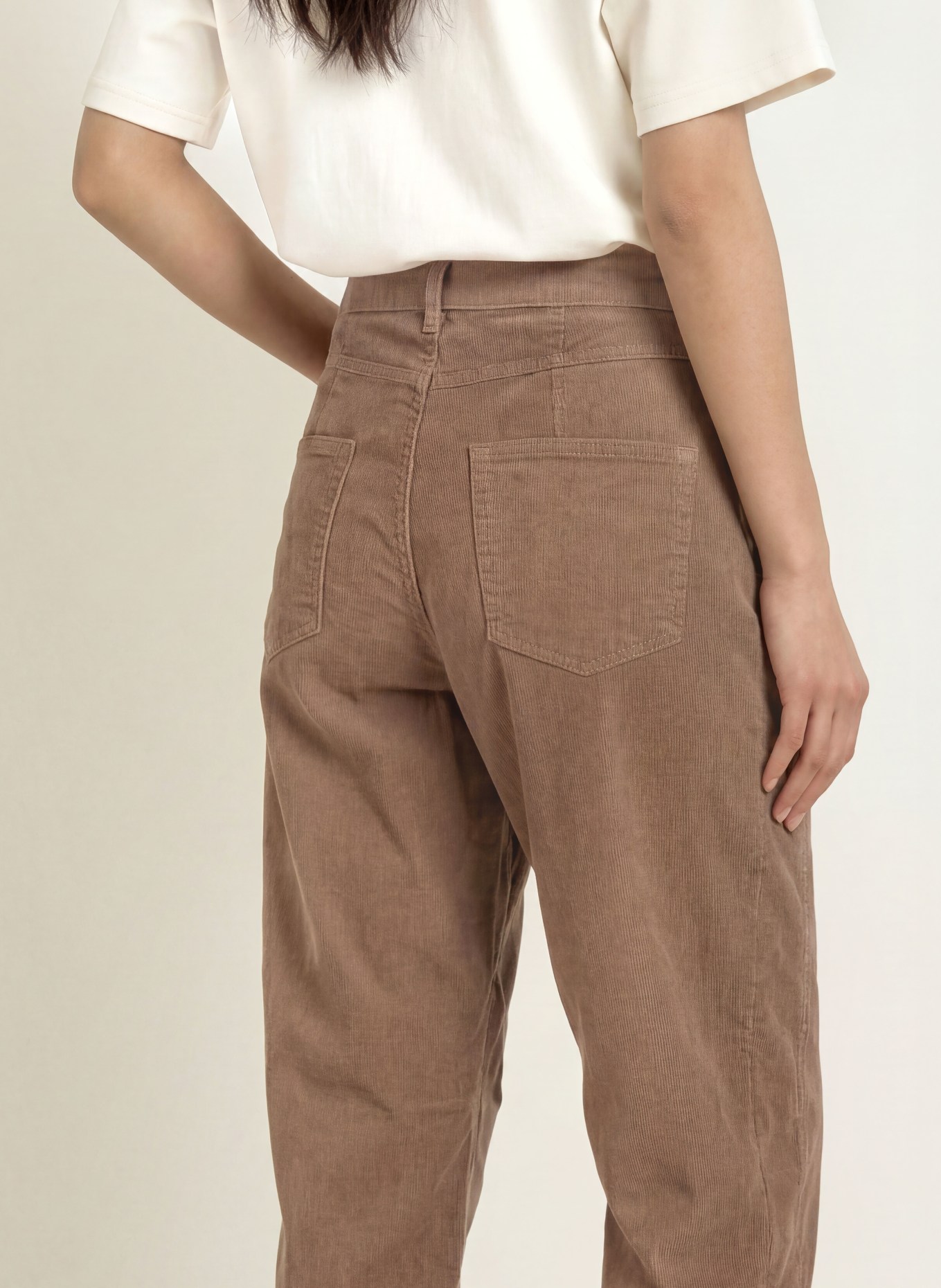 BRAX 7/8-Hose MEGAN aus Cord: TAUPE