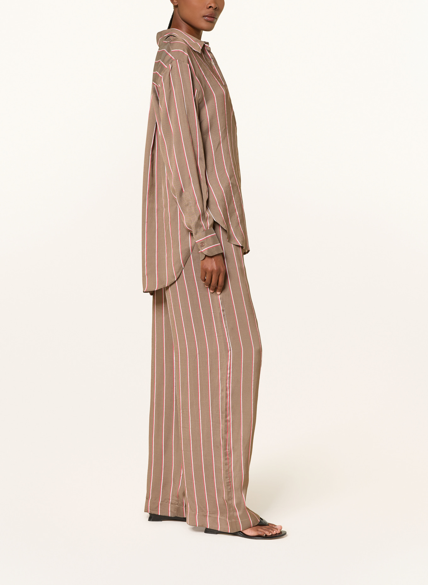 The Frankie Shop Hose: BRAUN / ROT / WEISS