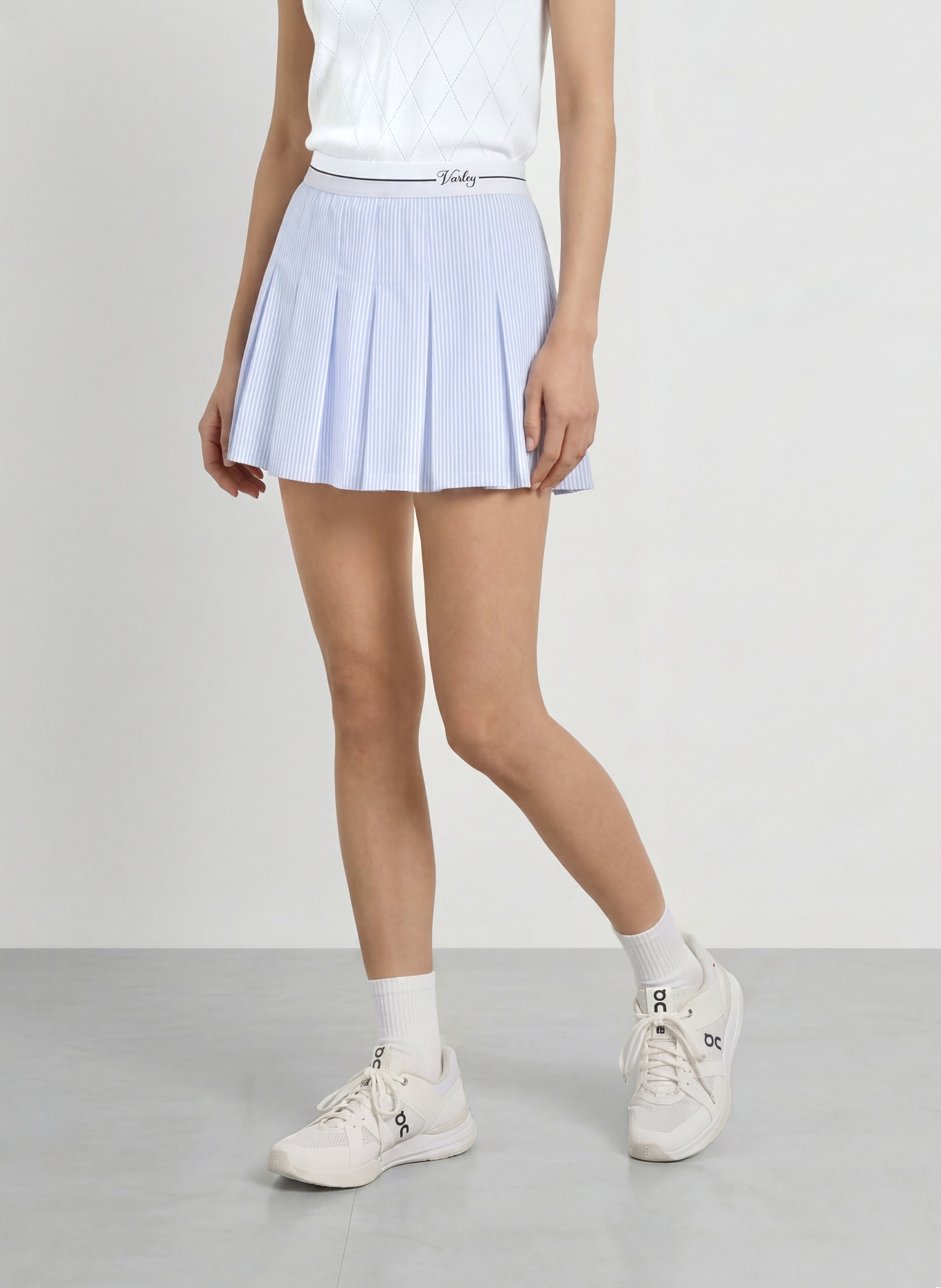 VARLEY Tennisrok TOYAH: LICHTBLAUW / WIT