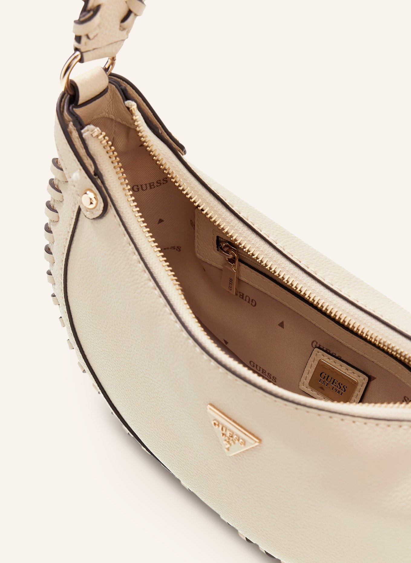 GUESS PETRA Bucket bag: LIGHT BROWN / GOLD