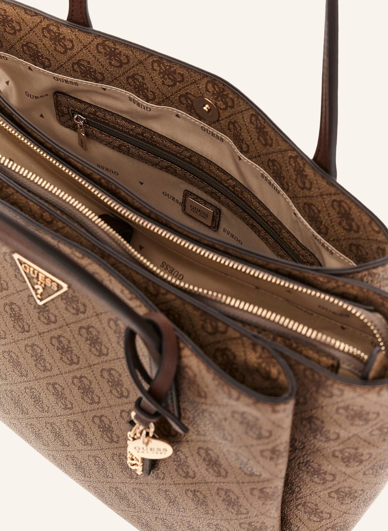 GUESS Shopper NOELLE II: BRAUN