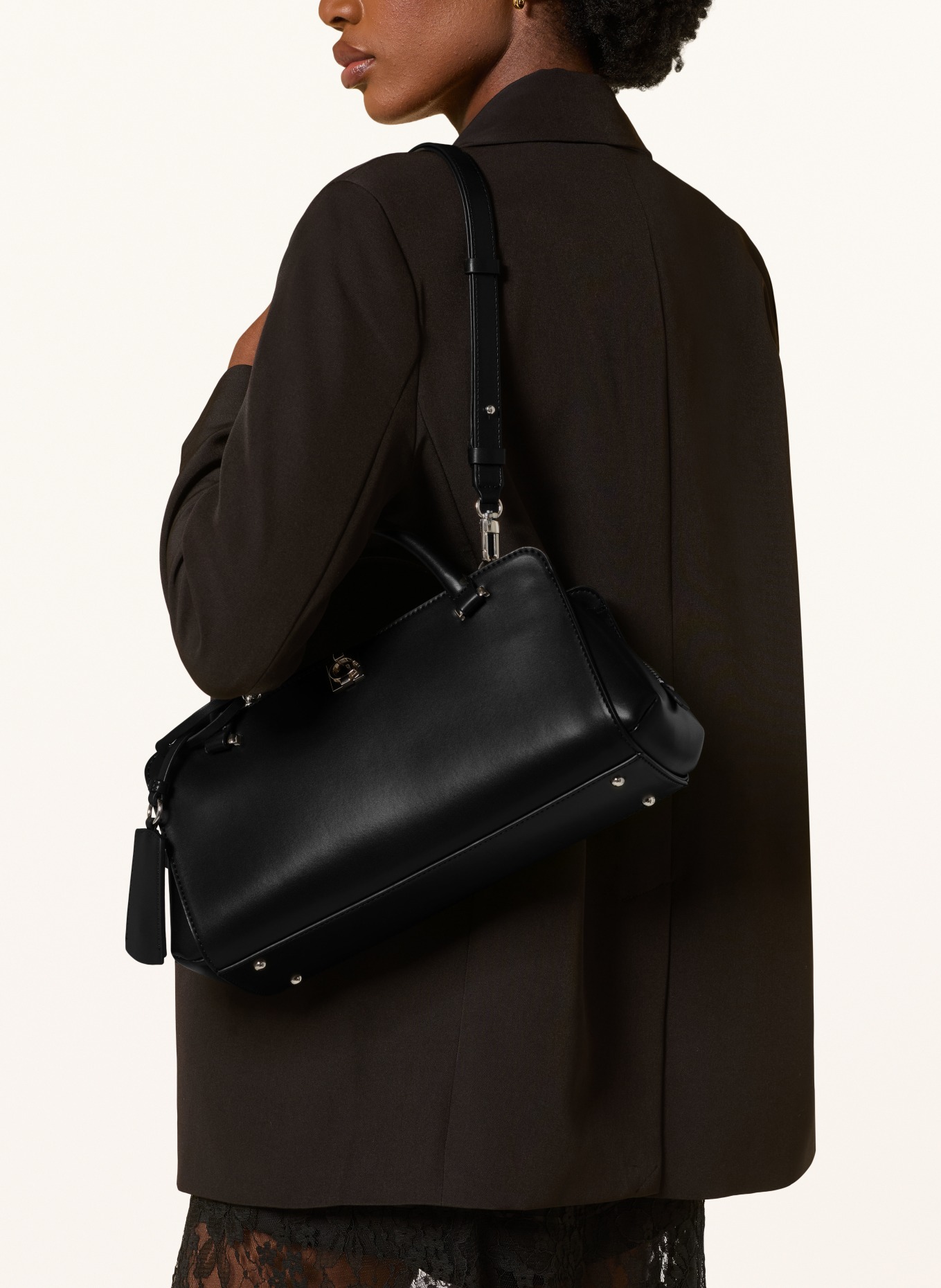 GUESS Sac à main AUDREY: NOIR / OR