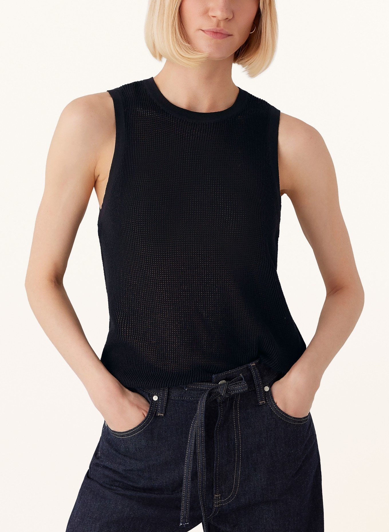 mavi Sweater vest: BLACK