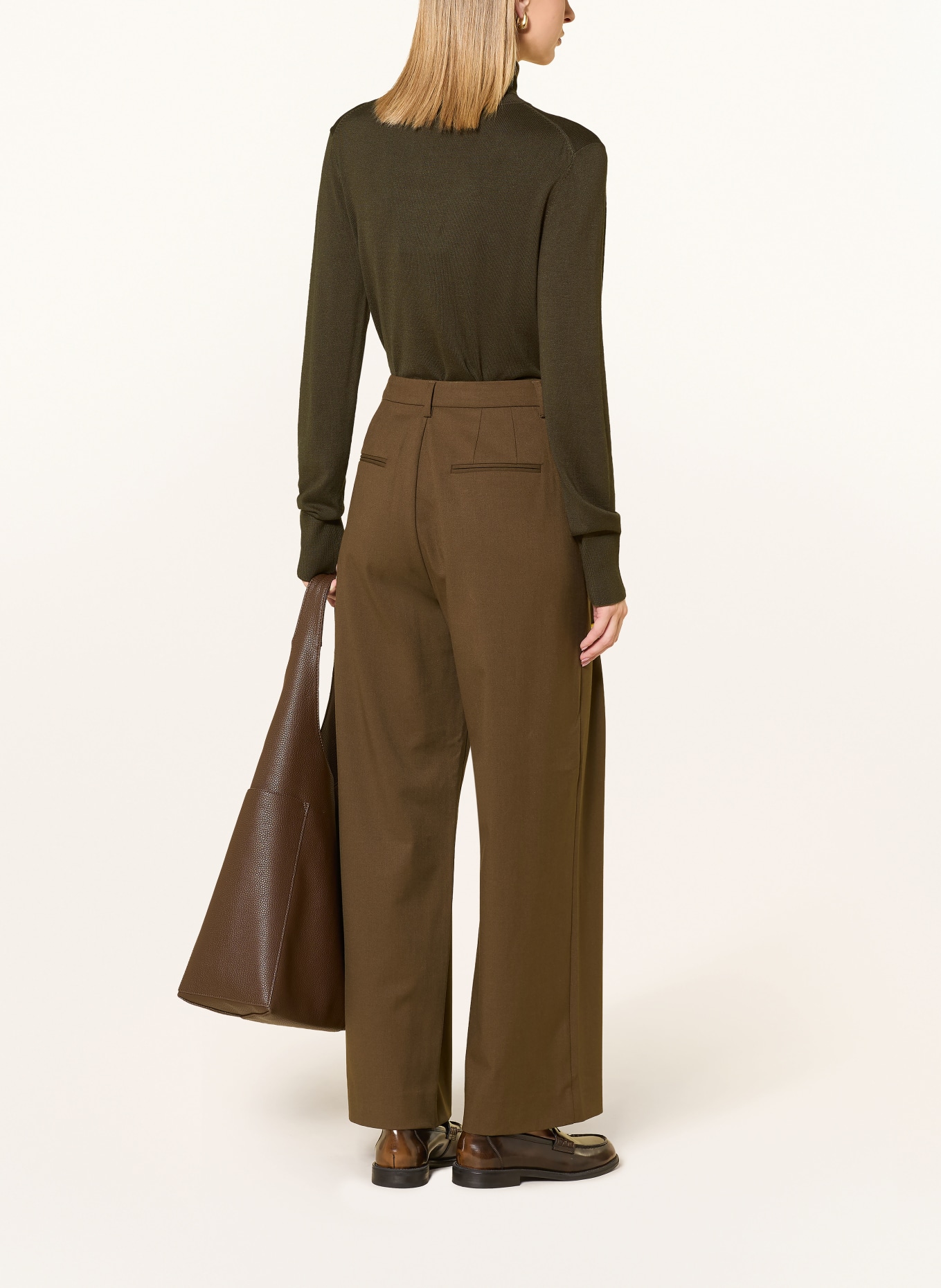darling harbour Pull à col roulé: OLIVE