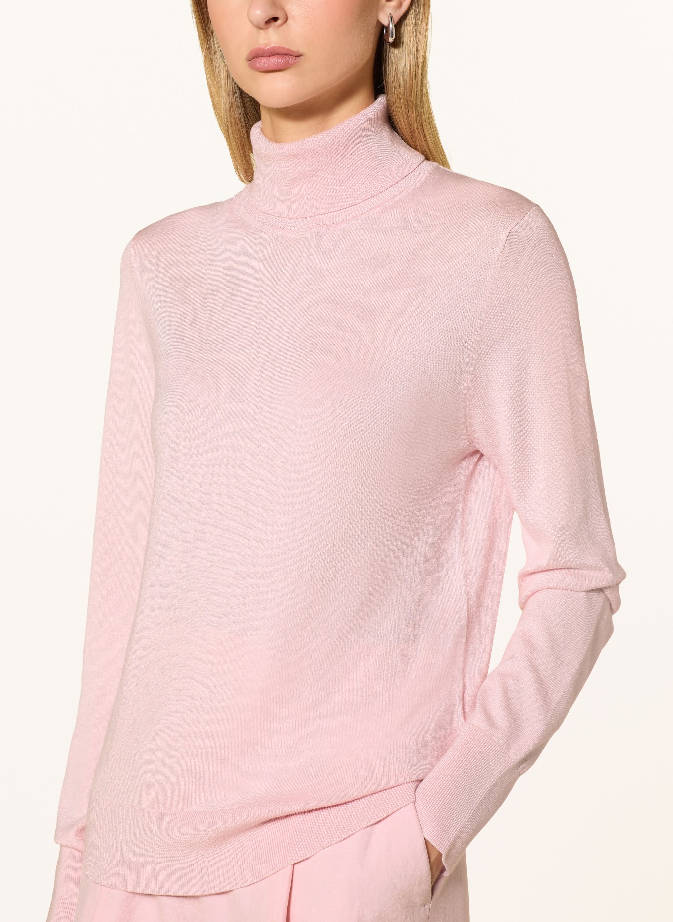 darling harbour Pull à col roulé: ROSE