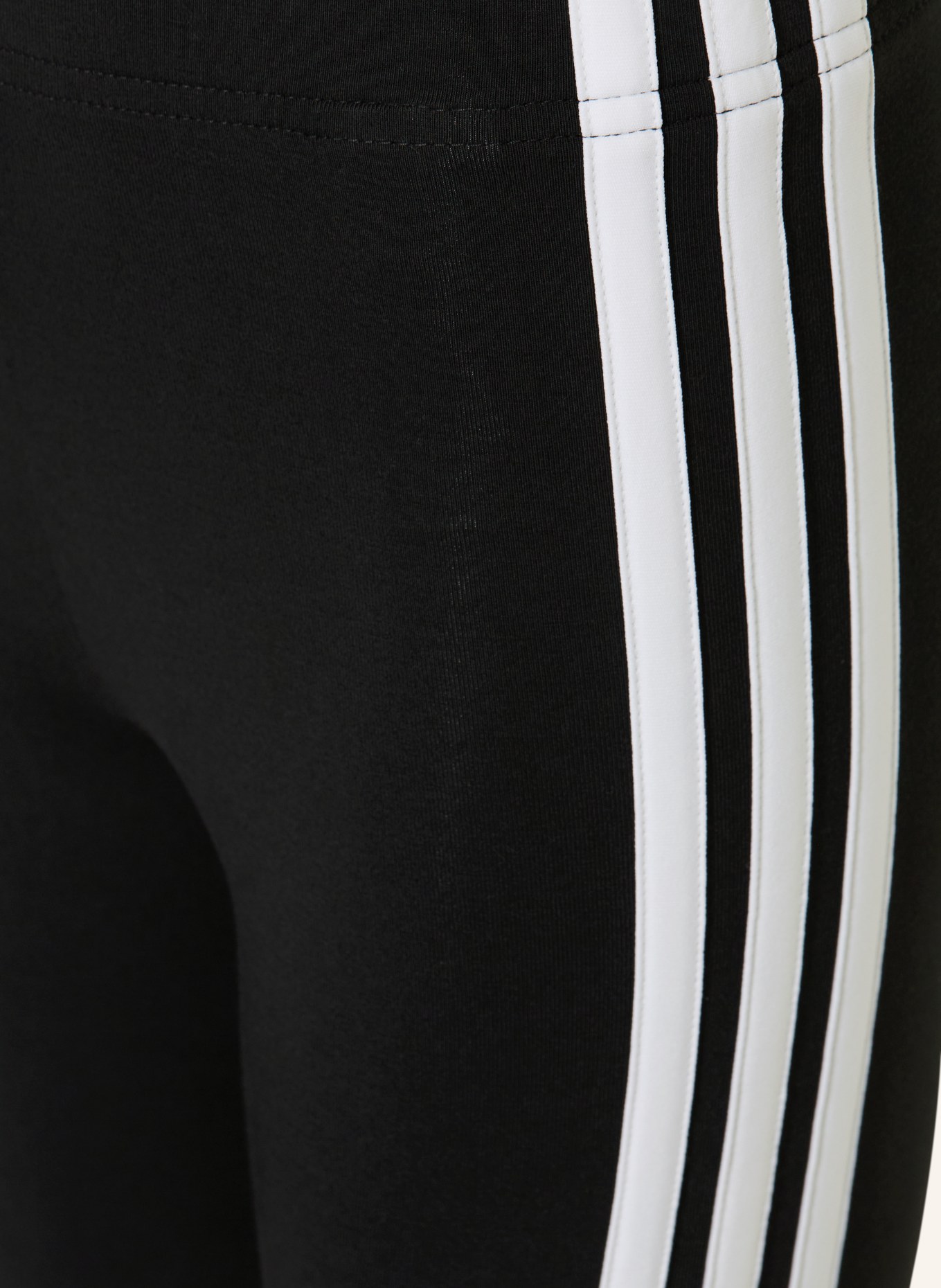 adidas Shorts: BLACK / WHITE