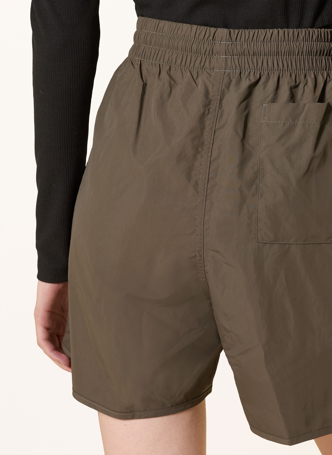 adidas Originals Shorts SPRINTER SHORTS: KHAKI / SCHWARZ