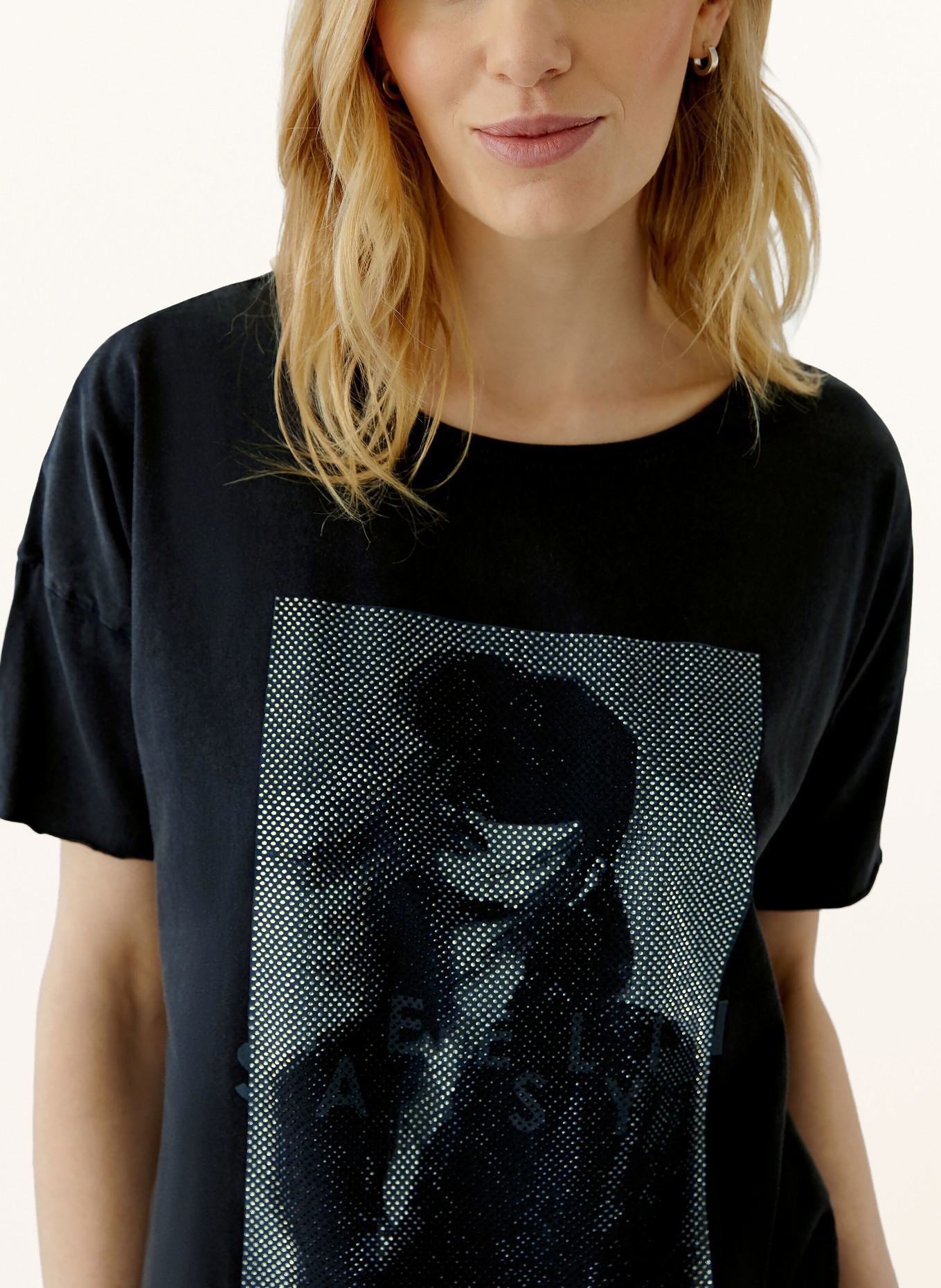 oui T-shirt met sierstenen: ZWART