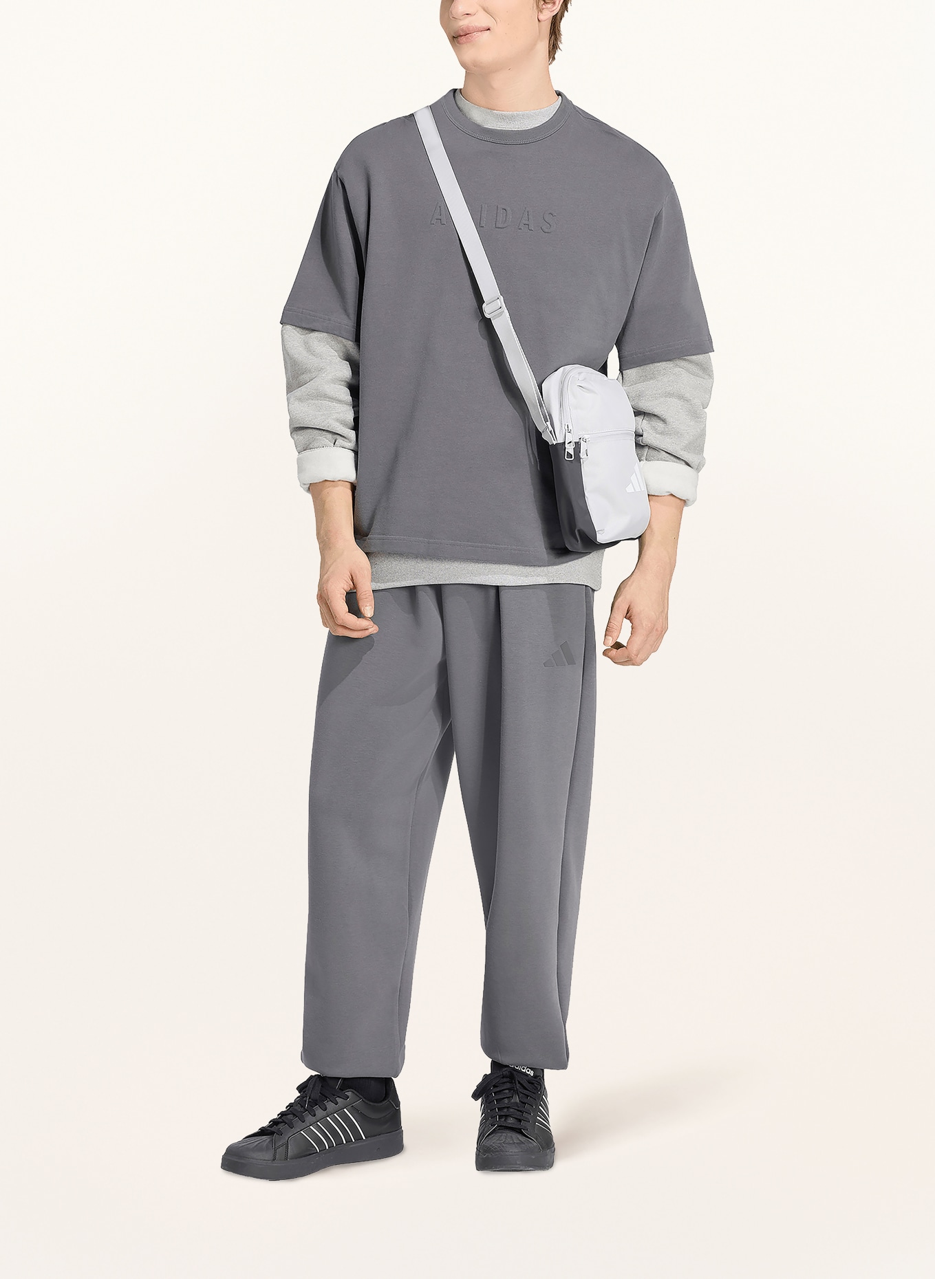 adidas Sweatpants SOFT LUX: DUNKELGRAU