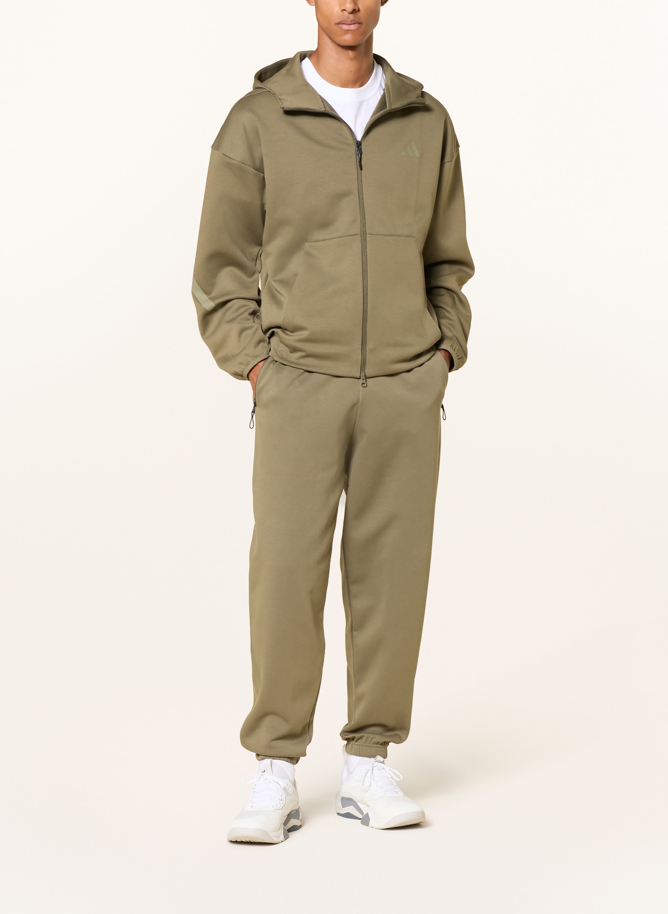 adidas Sweatpant Z.N.E.: KAKI
