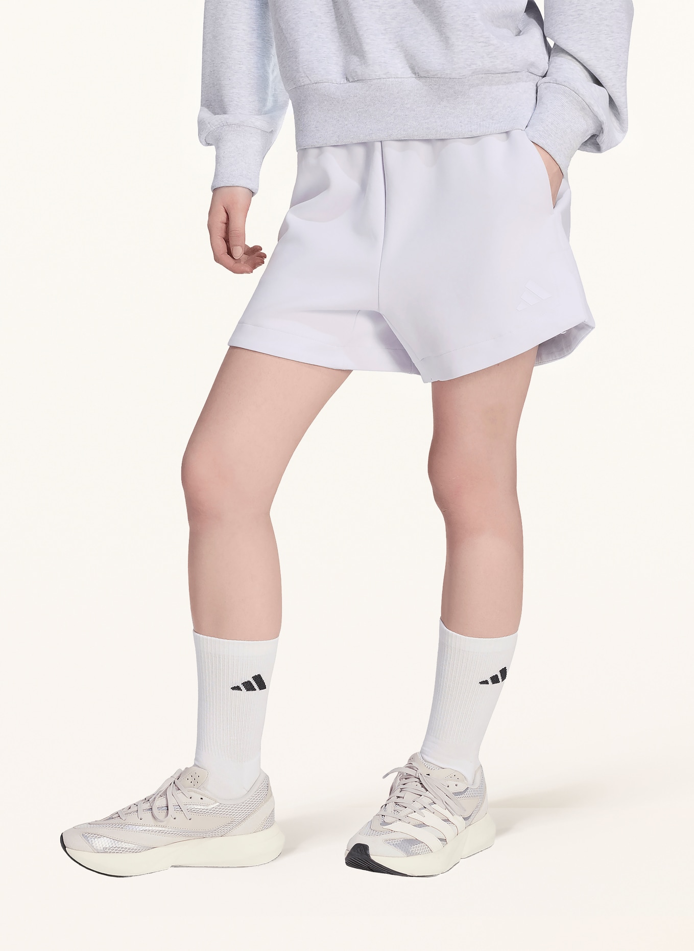 adidas Sweatshort SOFT LUX ALL SZN: LICHTPAARS