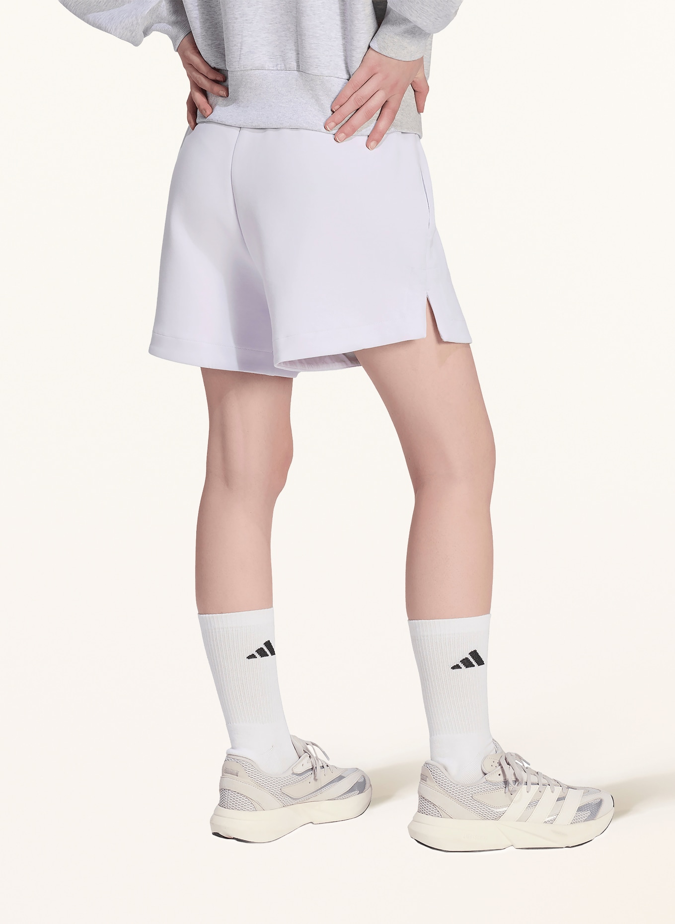 adidas Sweatshort SOFT LUX ALL SZN: LICHTPAARS