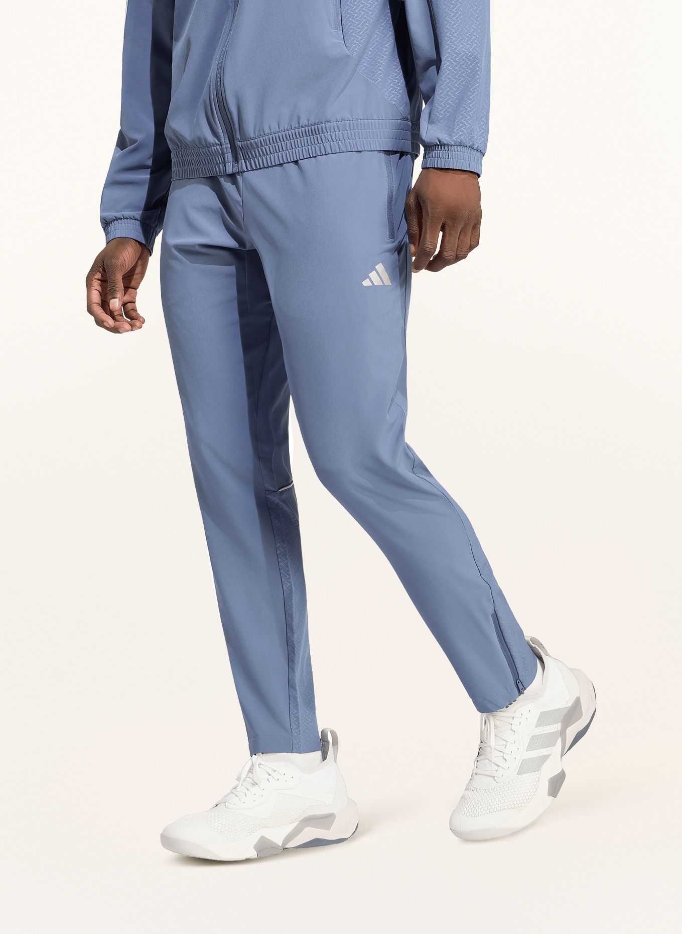 adidas Spodnie treningowe TECH APPAREL: JASNONIEBIESKI