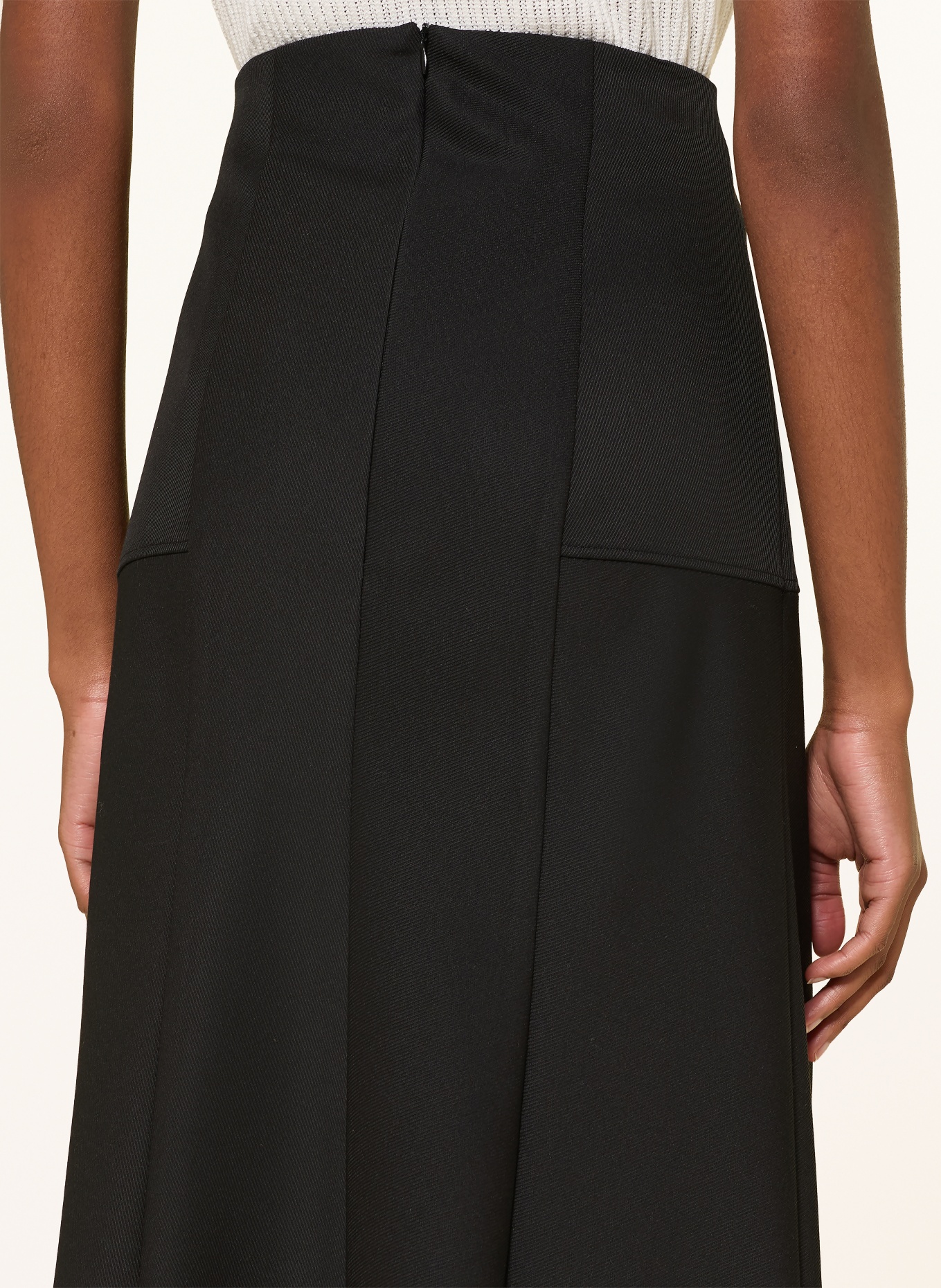 HUGO RASIANA Skirt: BLACK