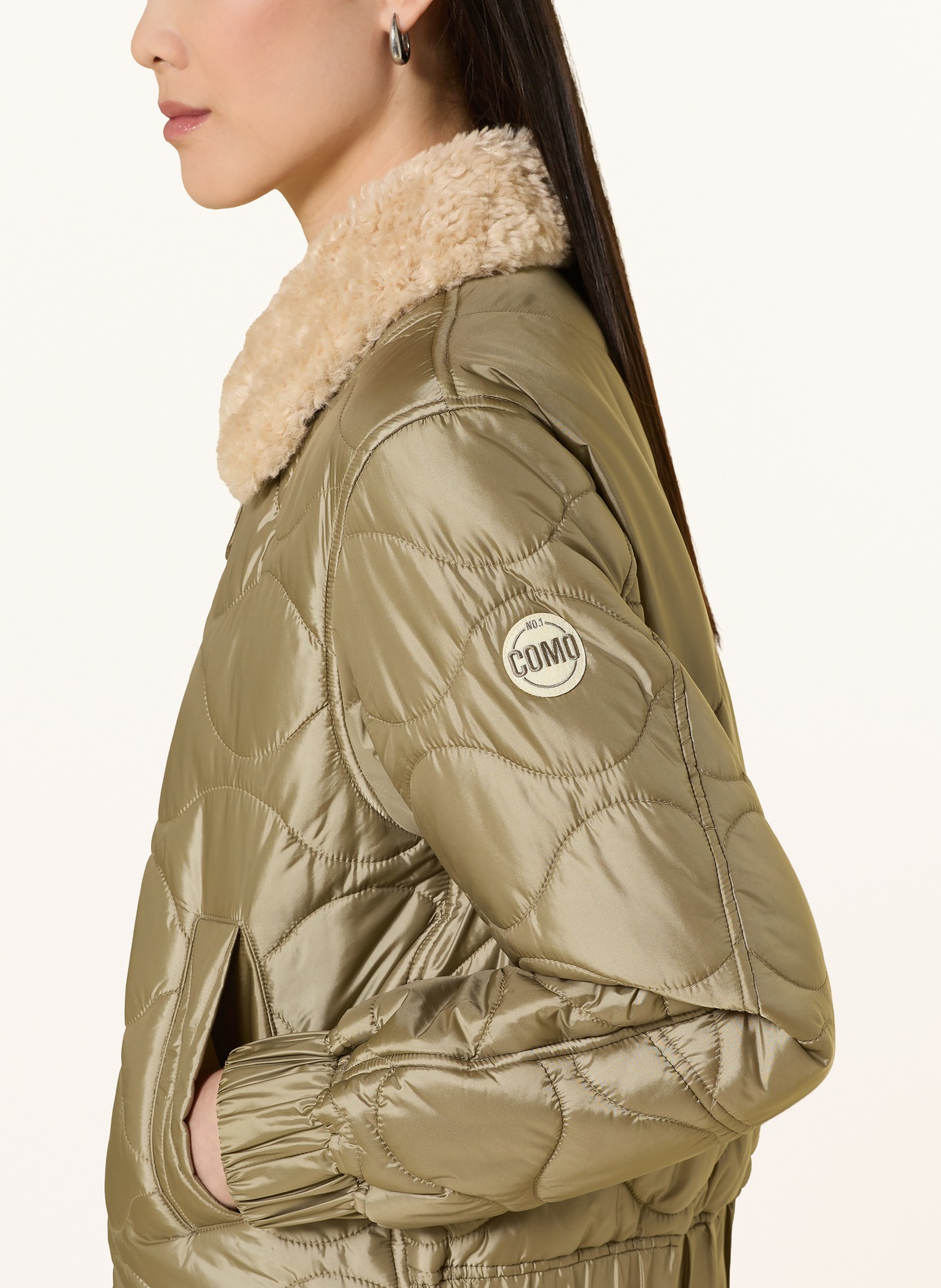 No.1 Como MASSA gewatteerd jack met afneembare kunstbontkraag: BEIGE / CRÈME