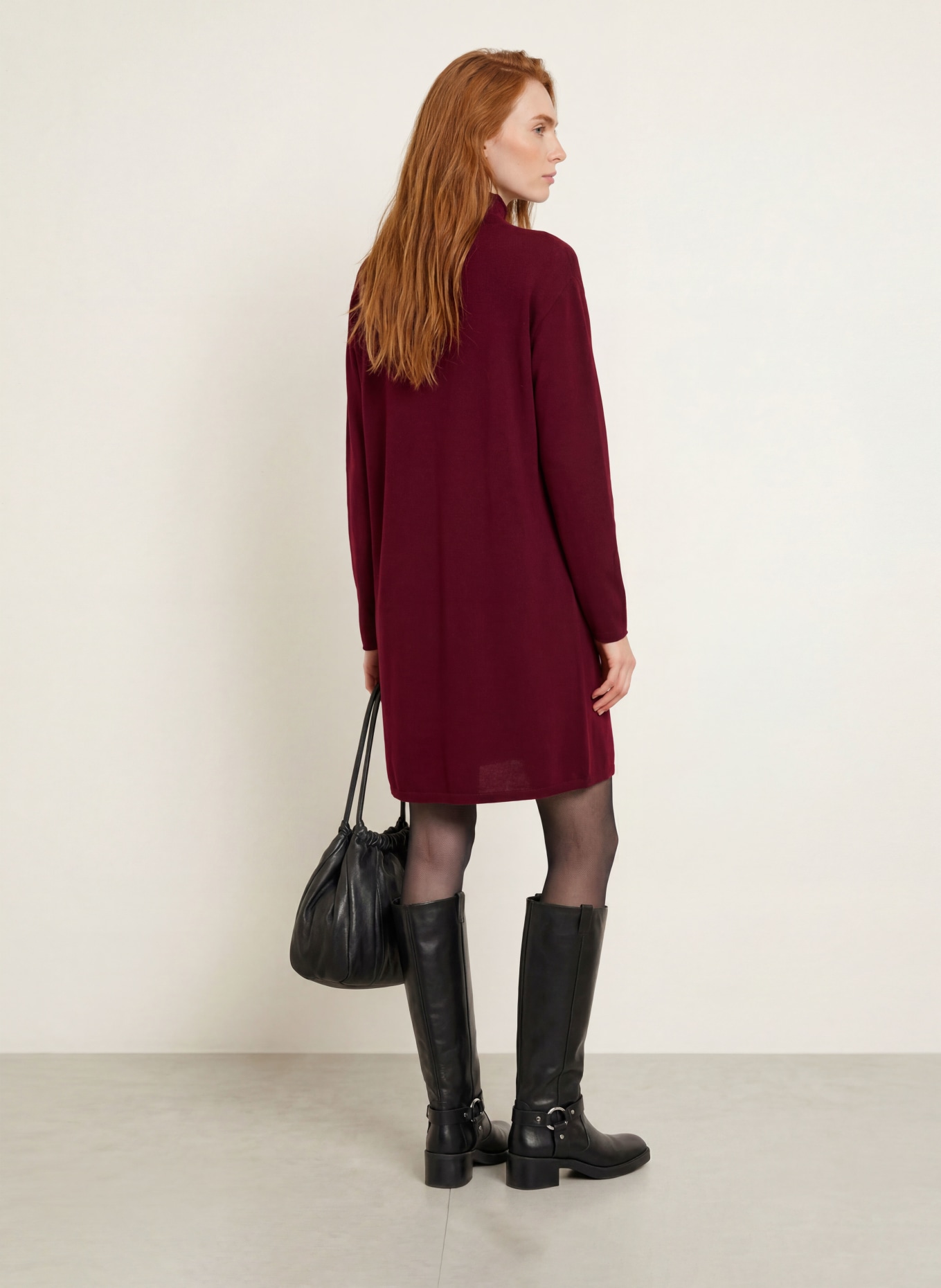 darling harbour Knit dress: BURGUNDY