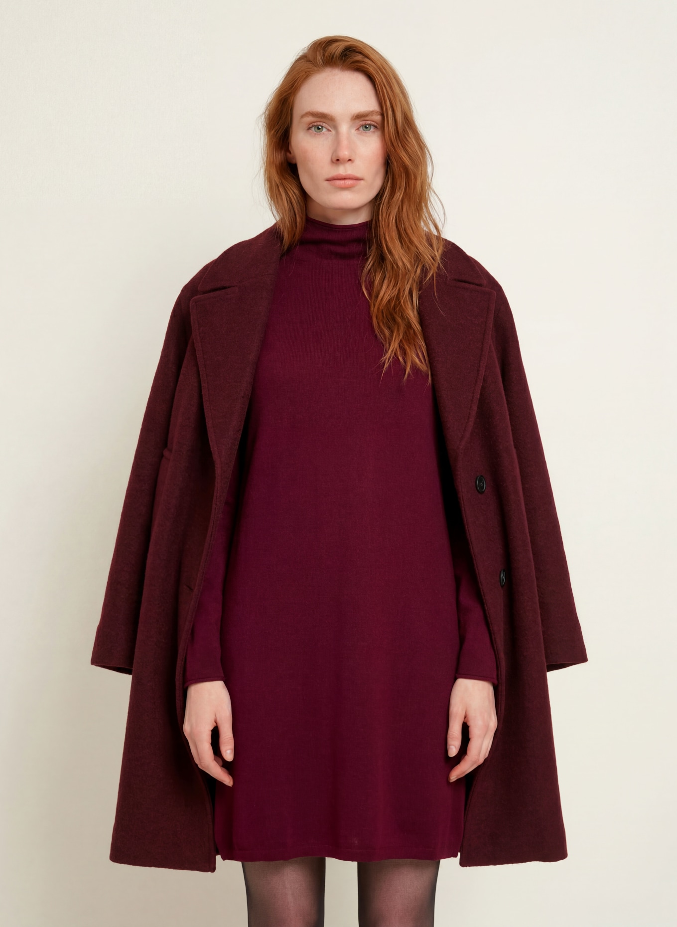 darling harbour Knit dress: BURGUNDY
