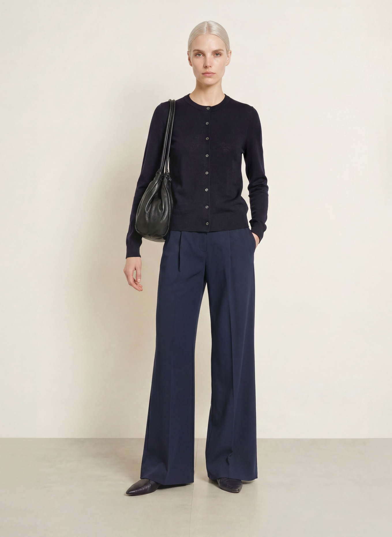 darling harbour Strickjacke aus Merinowolle: NAVY