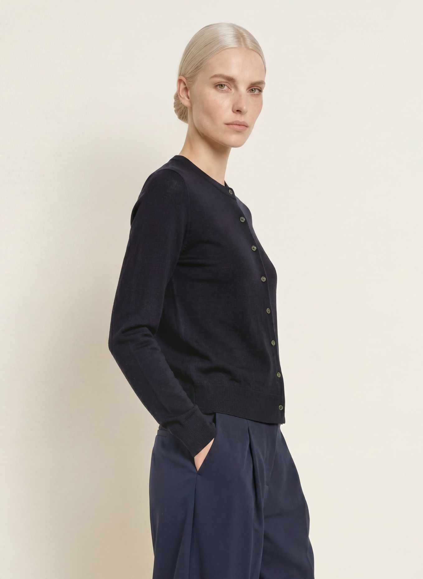 darling harbour Strickjacke aus Merinowolle: NAVY