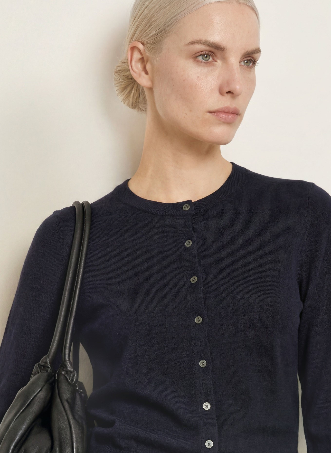 darling harbour Strickjacke aus Merinowolle: NAVY