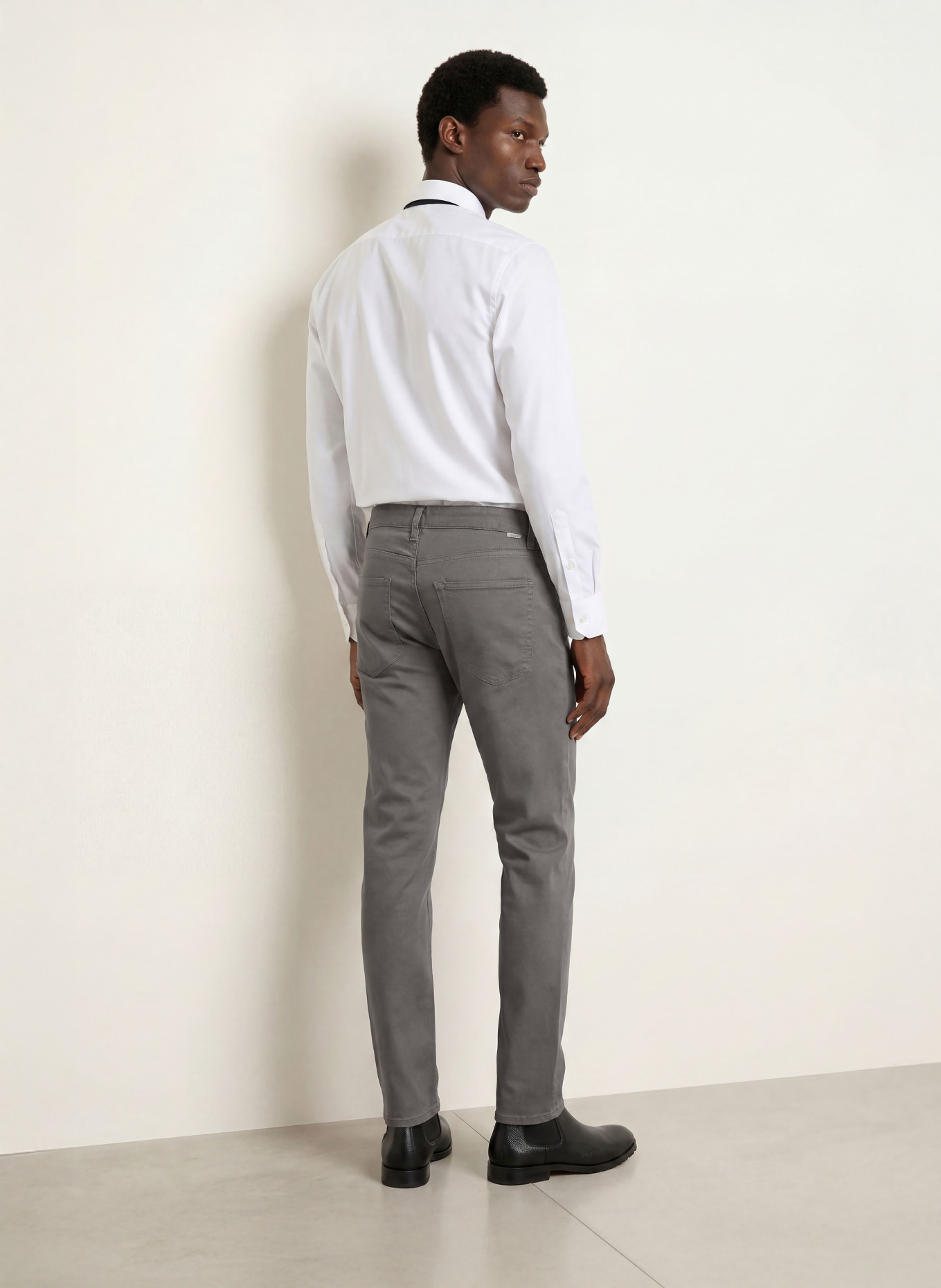 BOSS DELAWARE Slim Fit Jeans: DARK GRAY
