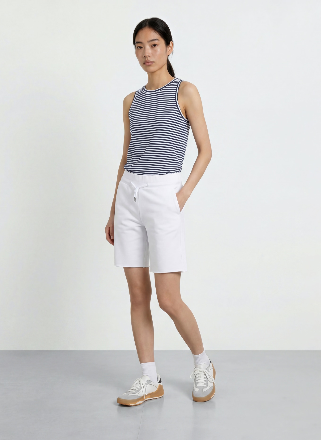 ELBSAND Top MAAVI: BLANC / BLEU FONCÉ