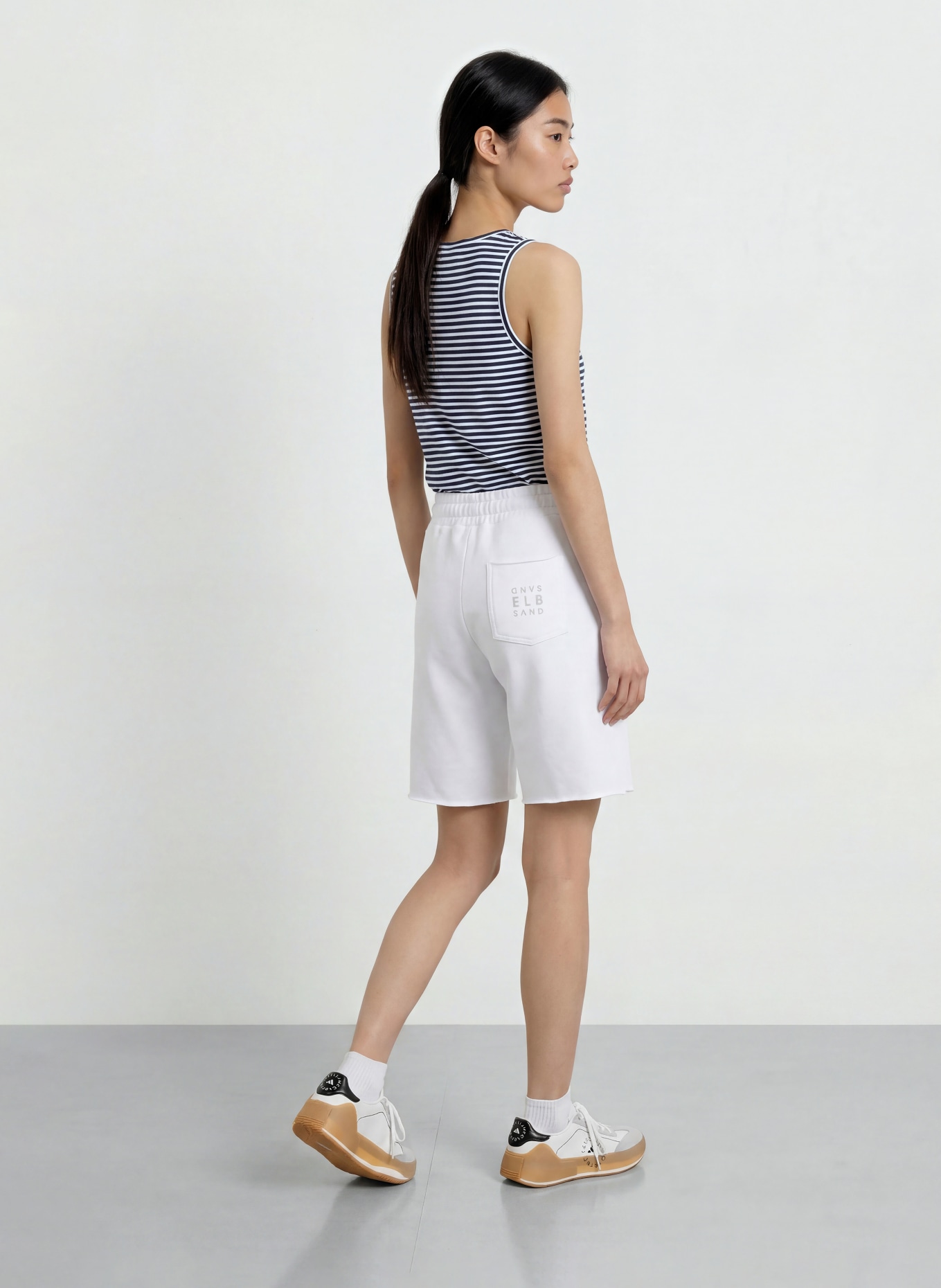 ELBSAND Top MAAVI: BLANC / BLEU FONCÉ