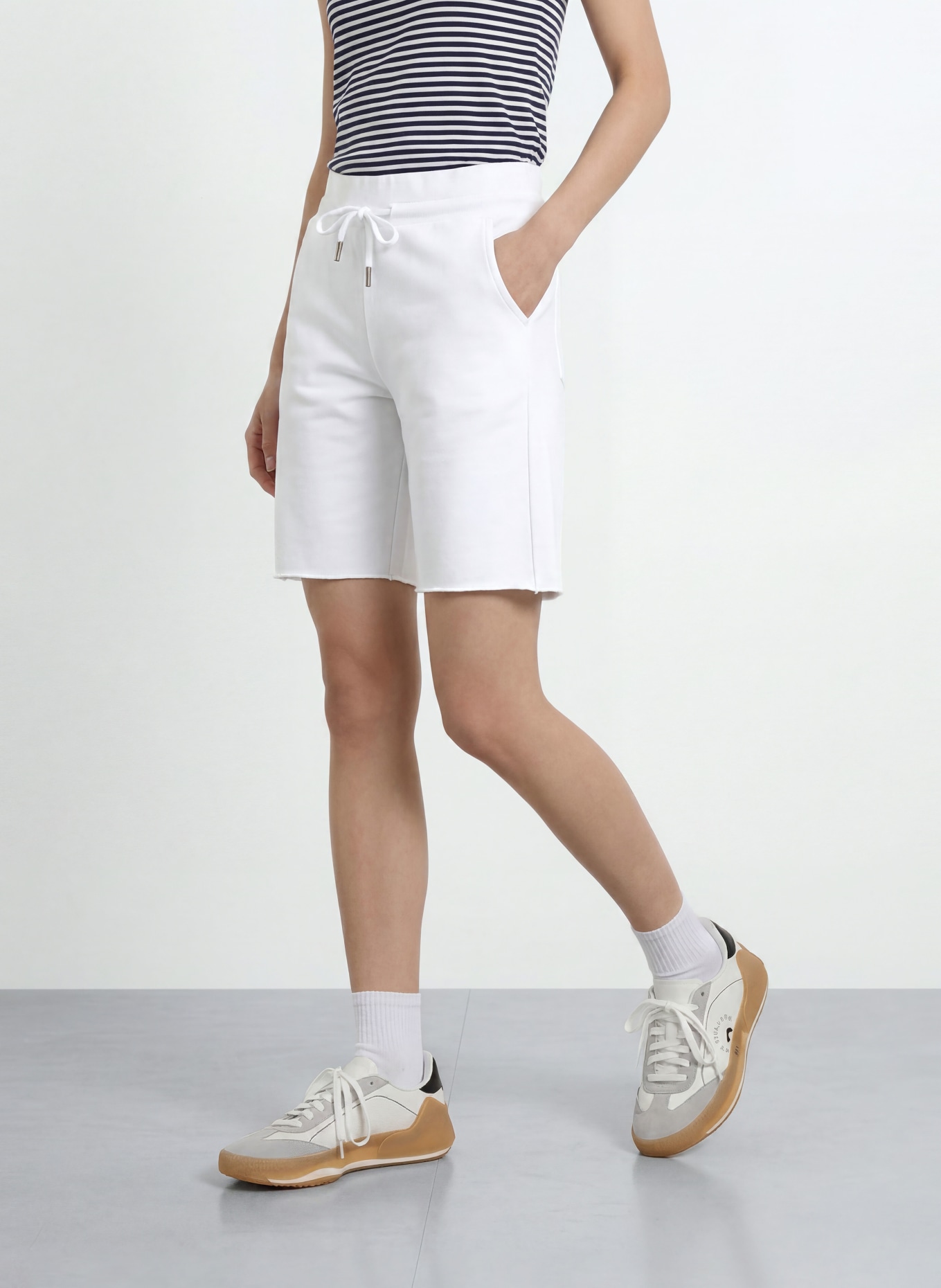 ELBSAND Short de survêtement MIJAR: BLANC