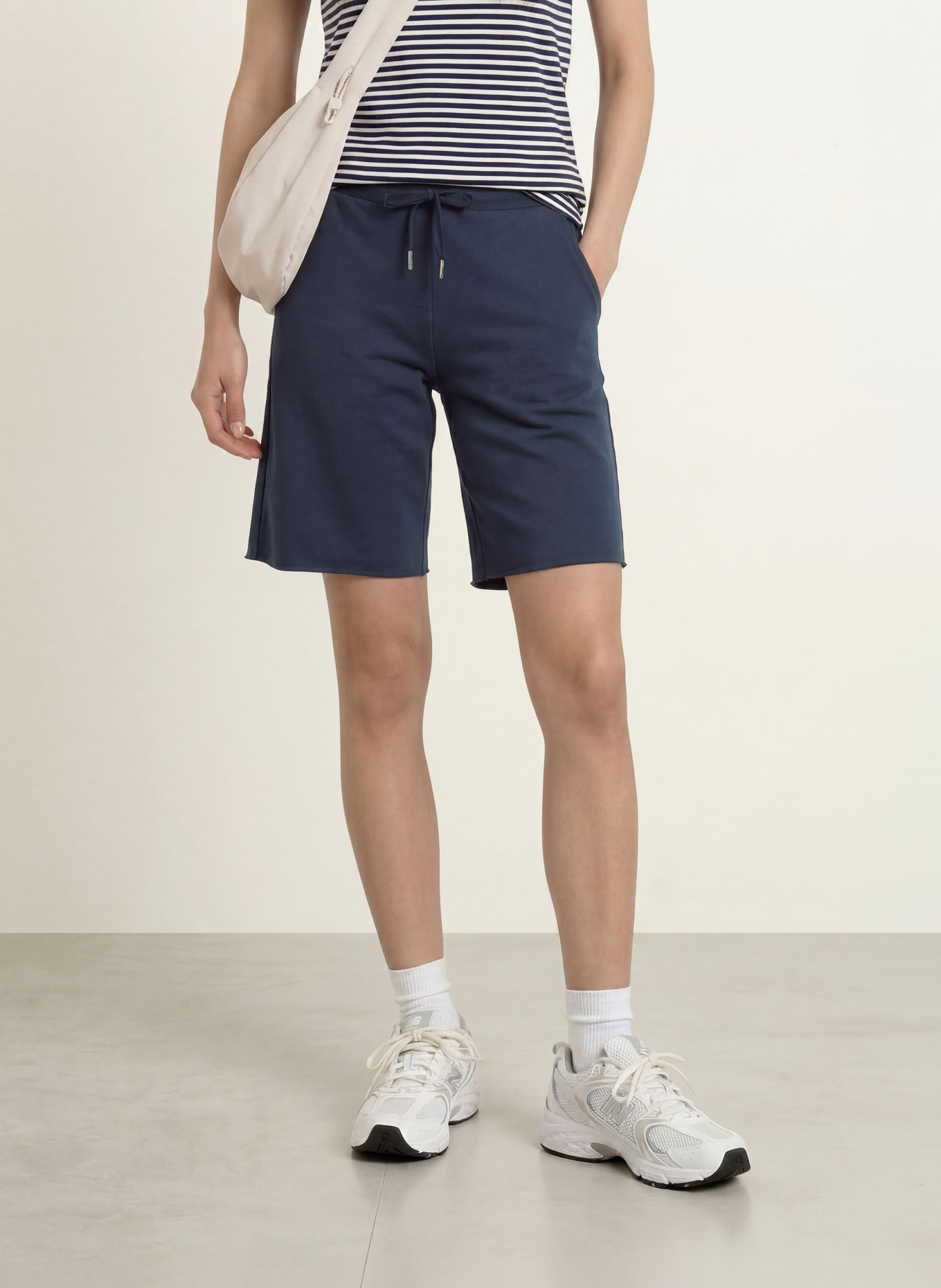 ELBSAND Sweatshorts MIJAR: DUNKELBLAU