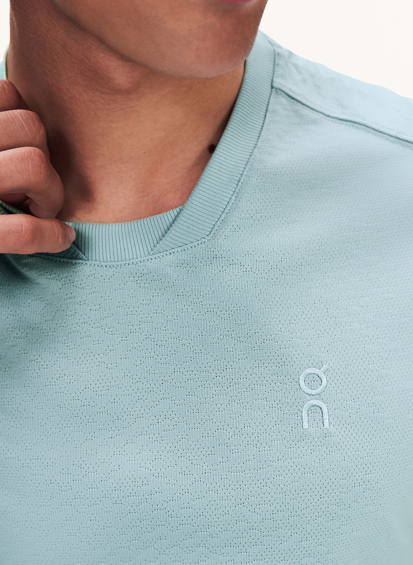 On Funktionsshirt COURT-T EDIT: HELLBLAU