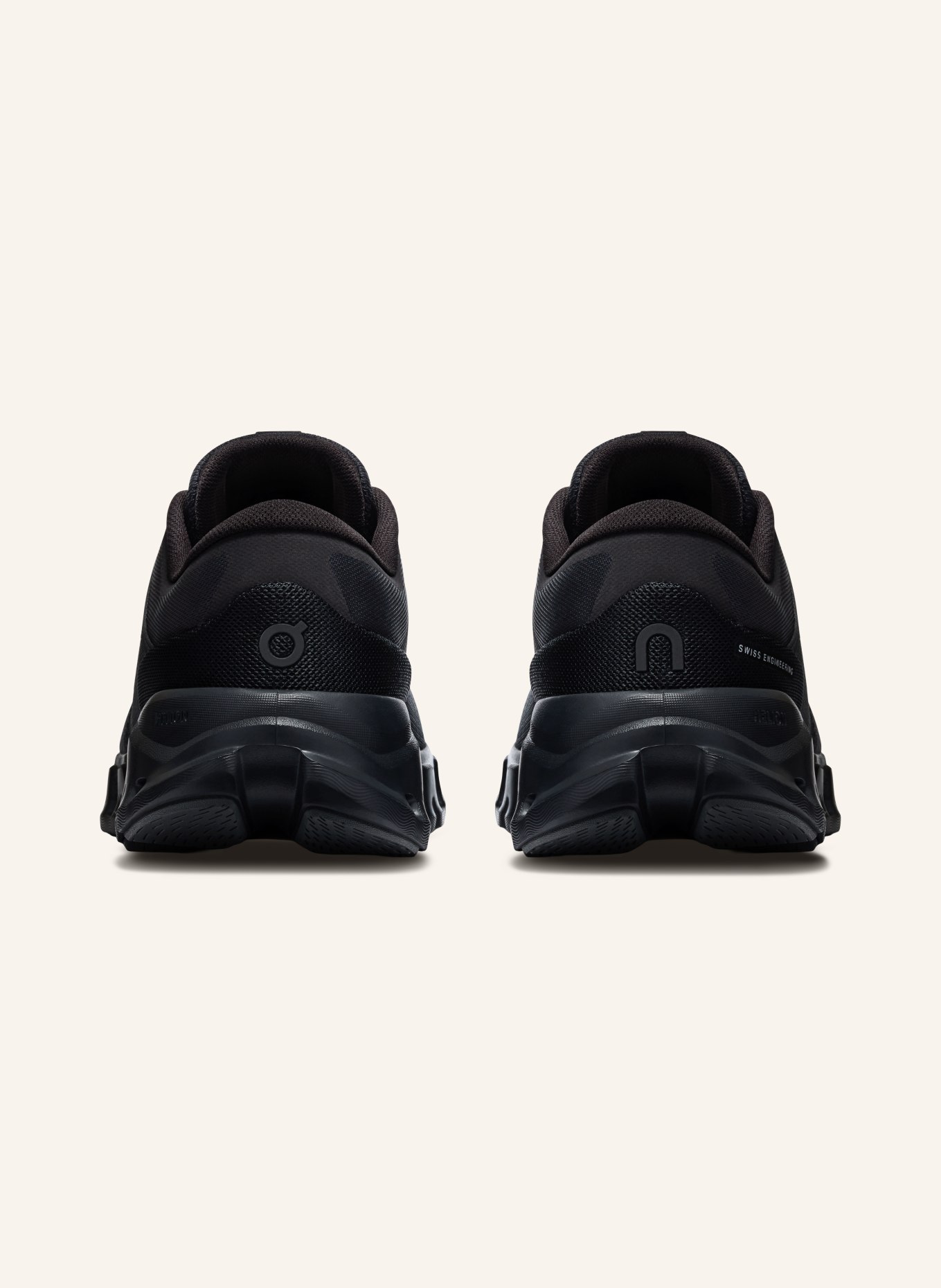 On CLOUD X 5 Training Shoes: BLACK