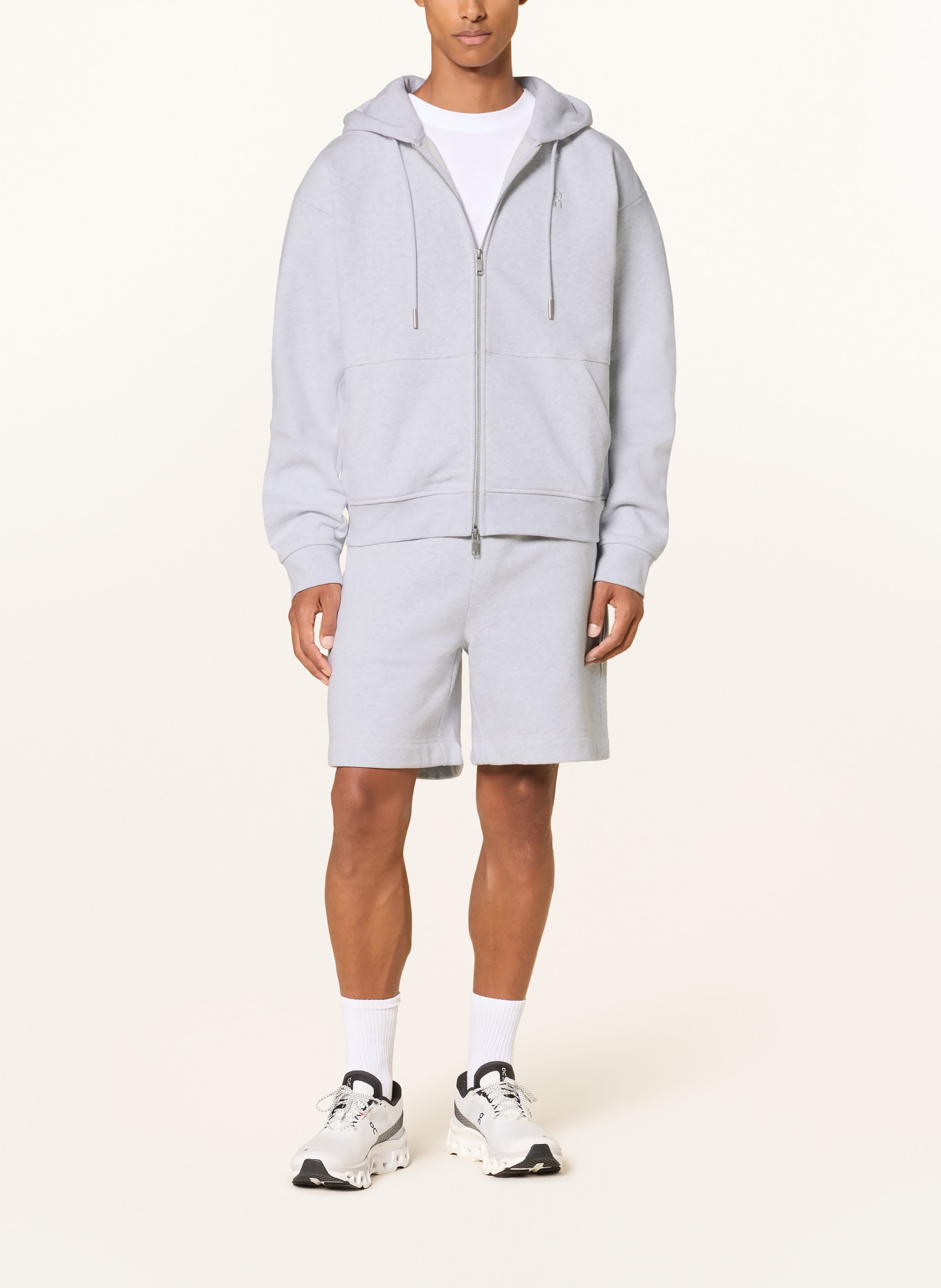 On Sweat zippé CLUB COLLECTIVE: GRIS CLAIR