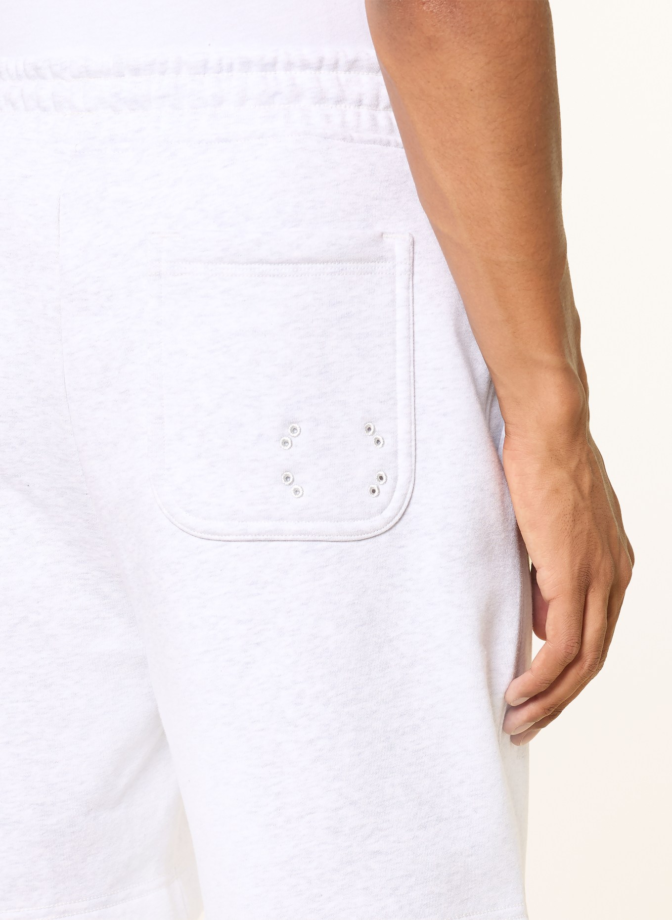 On Short en molleton CLUB COLLECTIVE: GRIS CLAIR