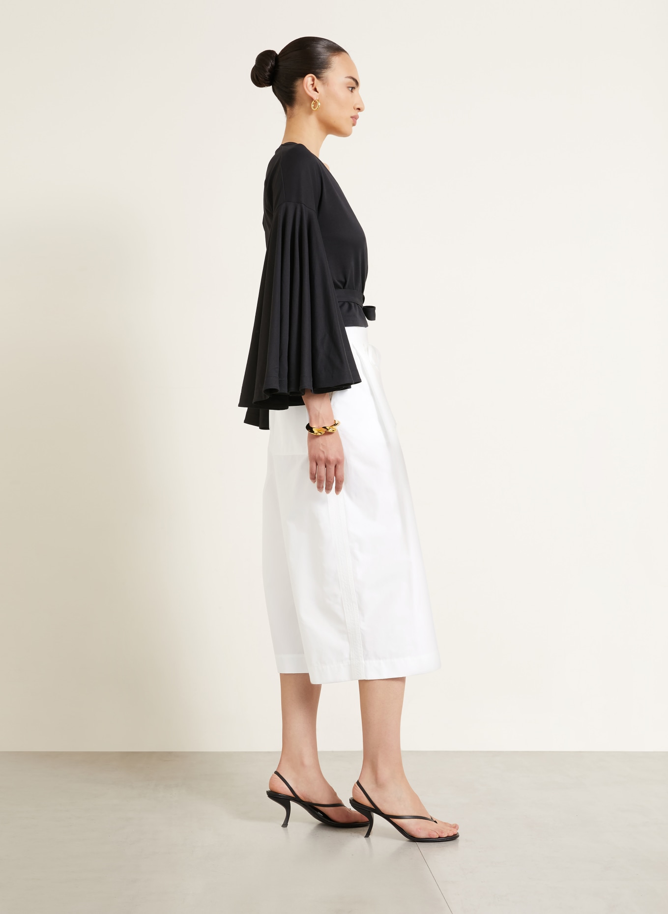 JACQUEMUS Bermudas LE SHORT MARIN: WEISS