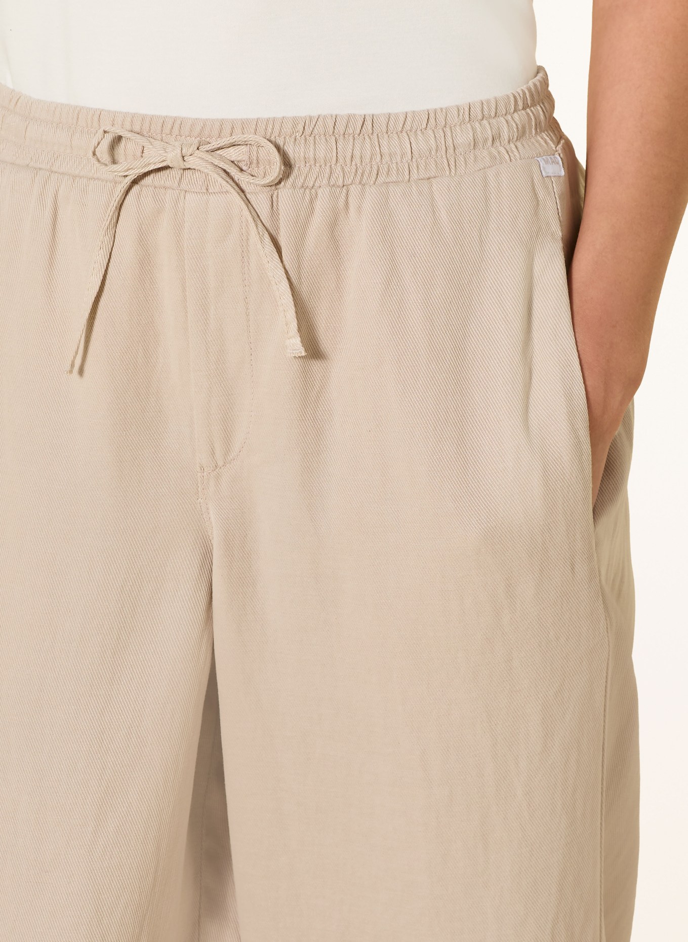 MAC 7/8-Hose BAY 2.3: BEIGE