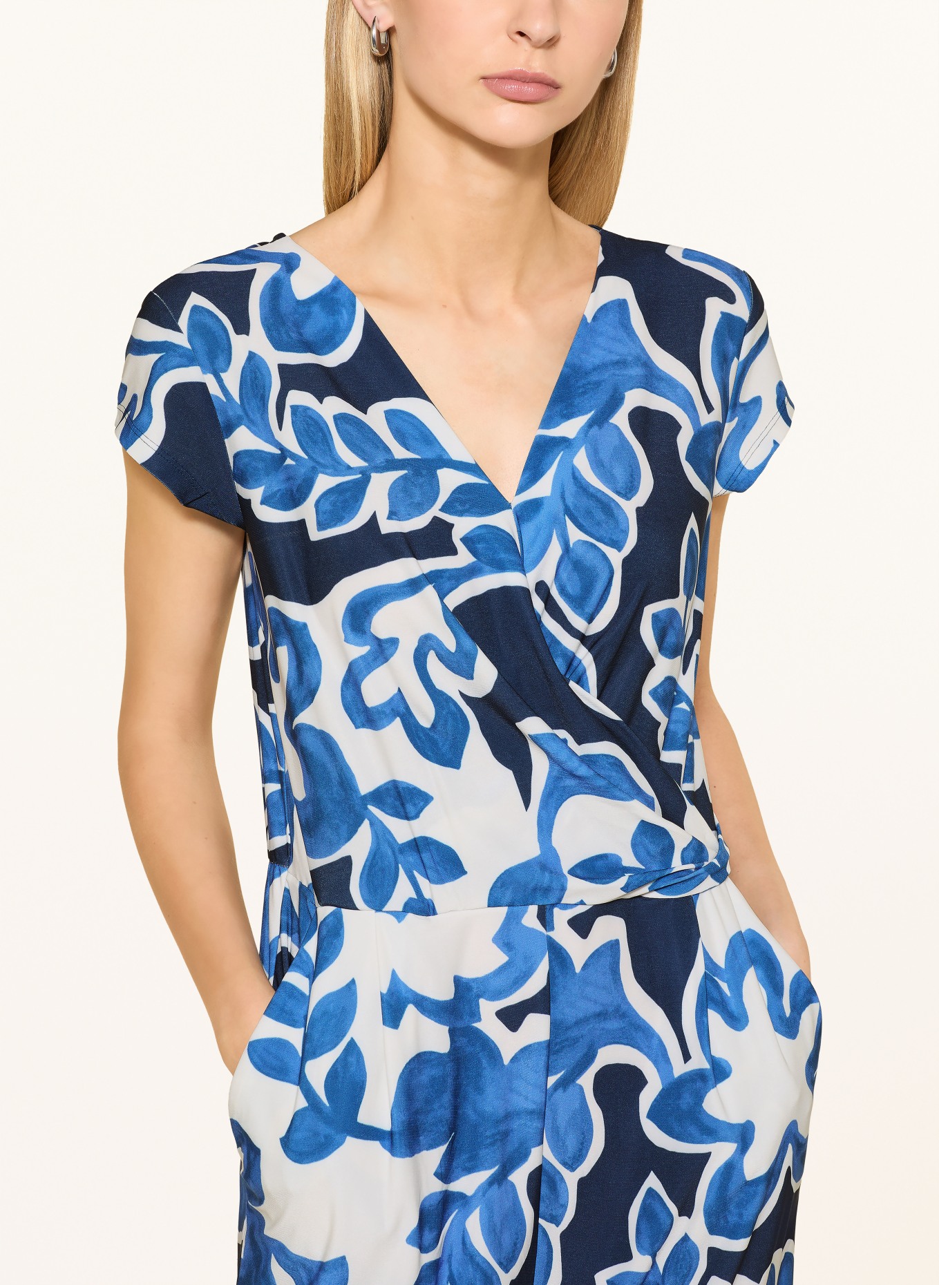 BETTY&CO Wrap-style jumpsuit: WHITE / DARK BLUE / BLUE