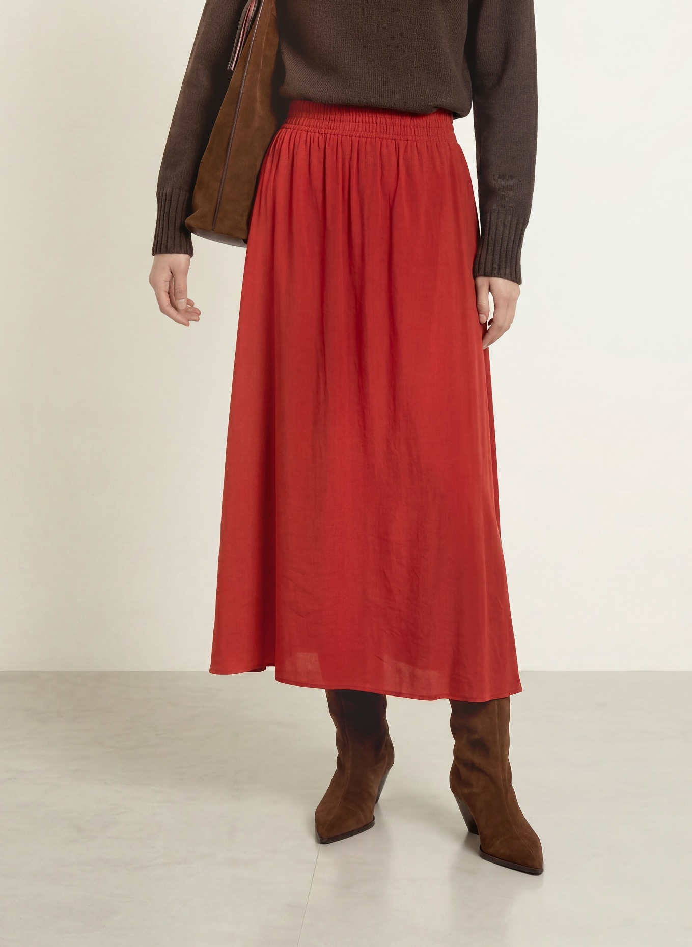 MORE & MORE Skirt: RED