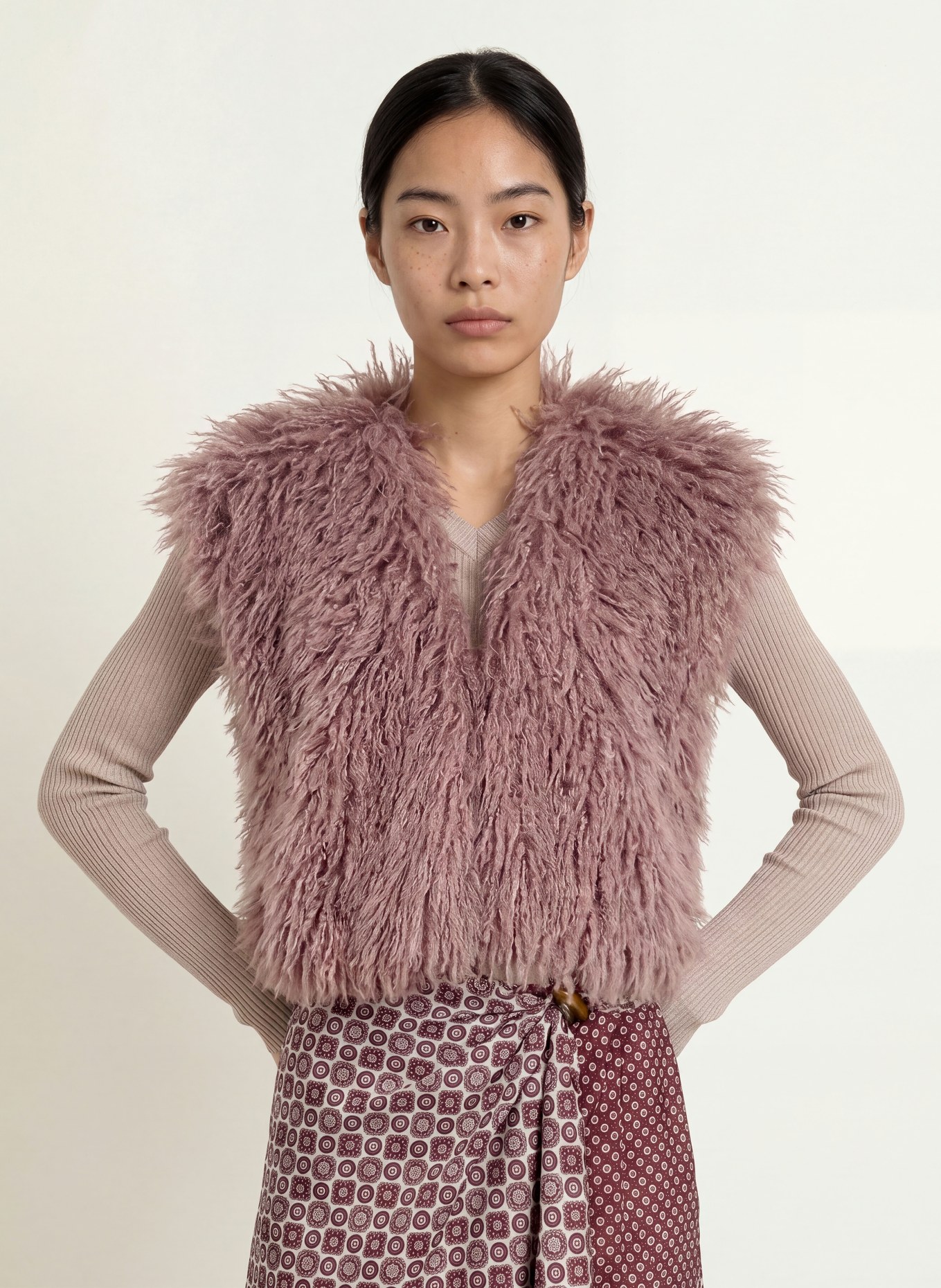 LIU JO Faux fur vest: DUSKY PINK