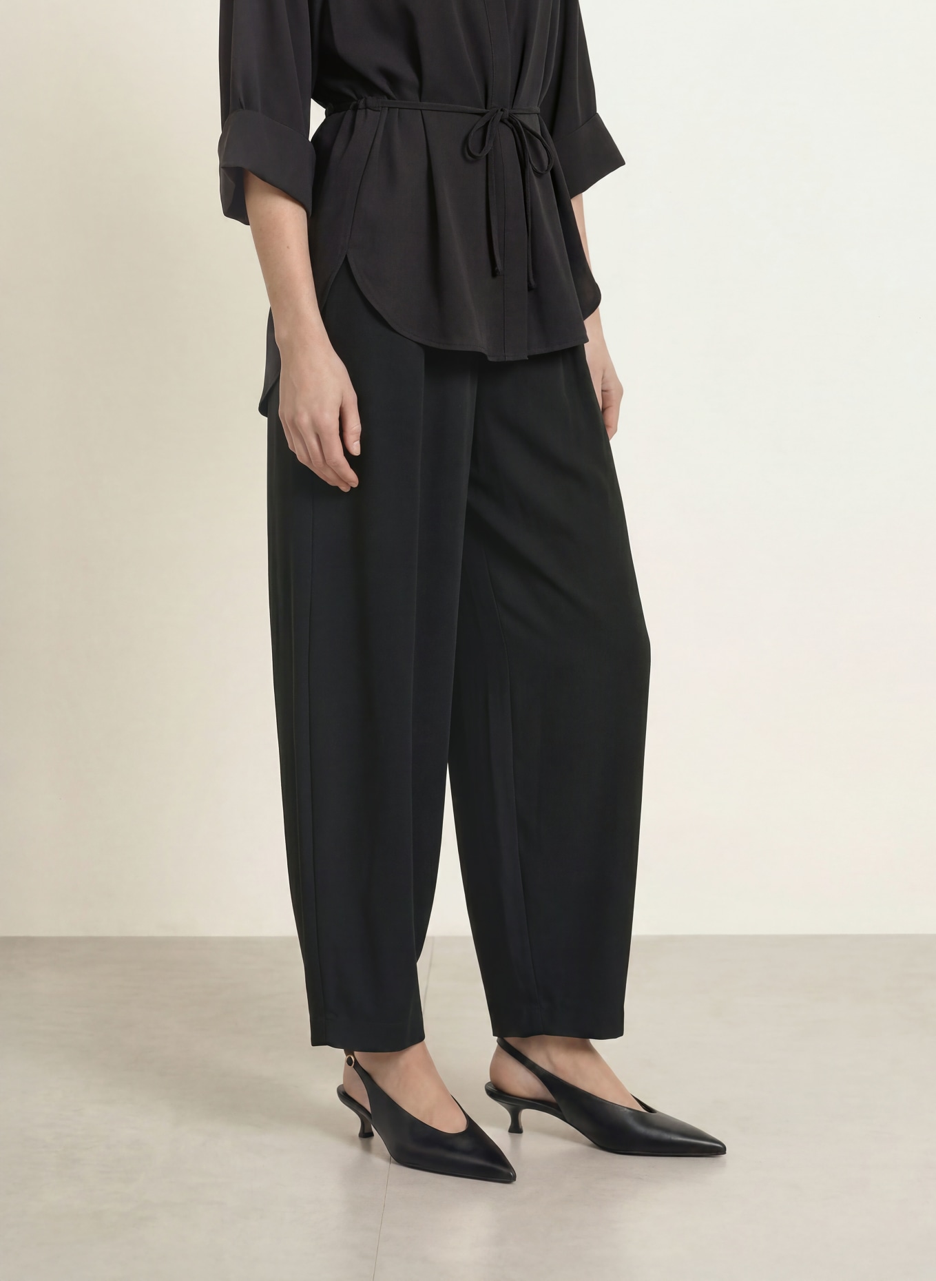 InWear Trousers QAILEYIW: BLACK