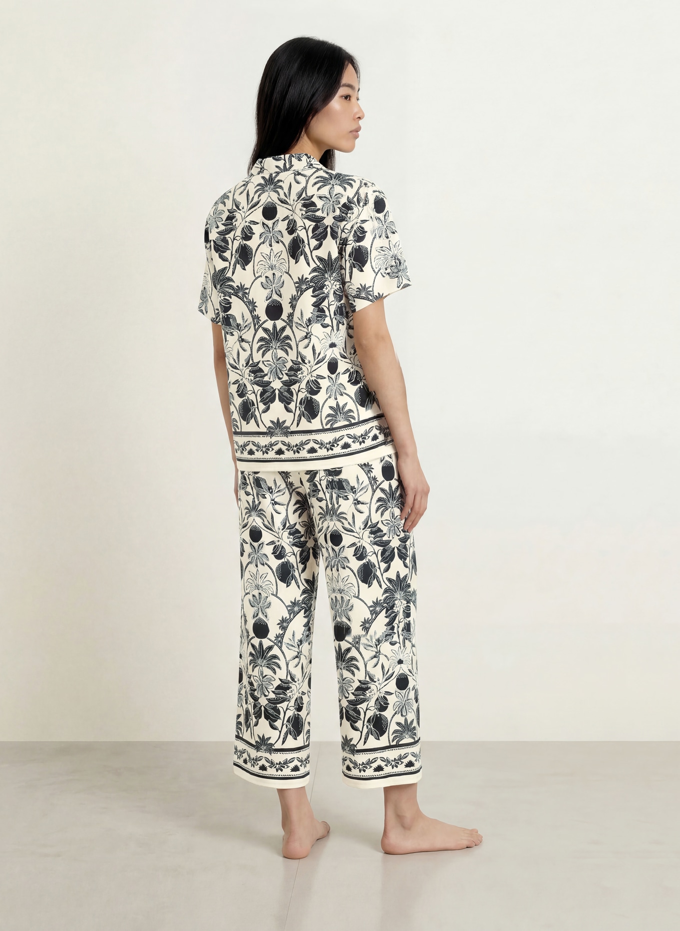 CALIDA Schlafshirt FAVOURITES BEACH: CREME / SCHWARZ