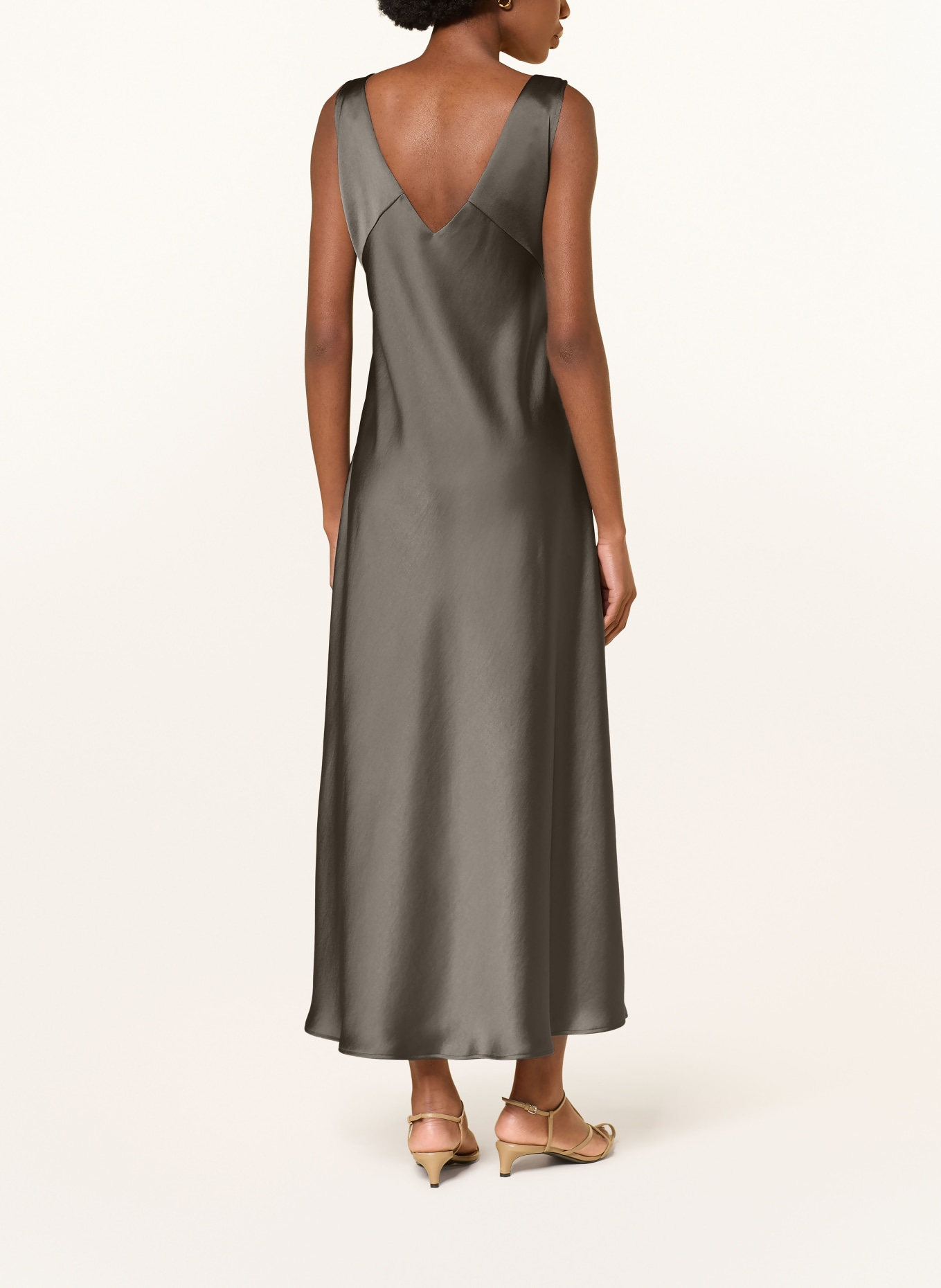 LUISA CERANO Kleid: OLIV