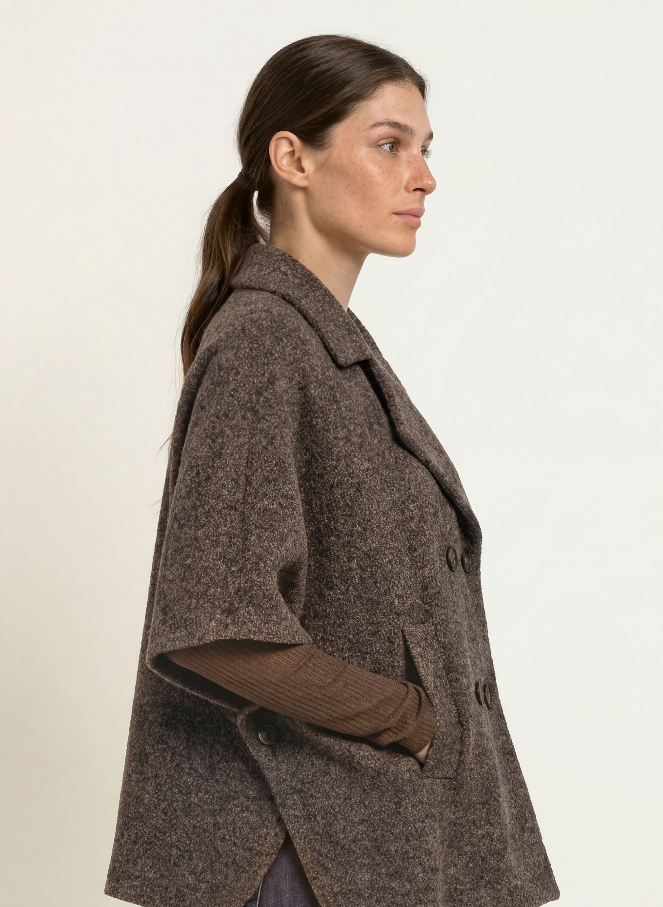 ICONS CINZIA ROCCA Cape en bouclé: GRIS FONCÉ