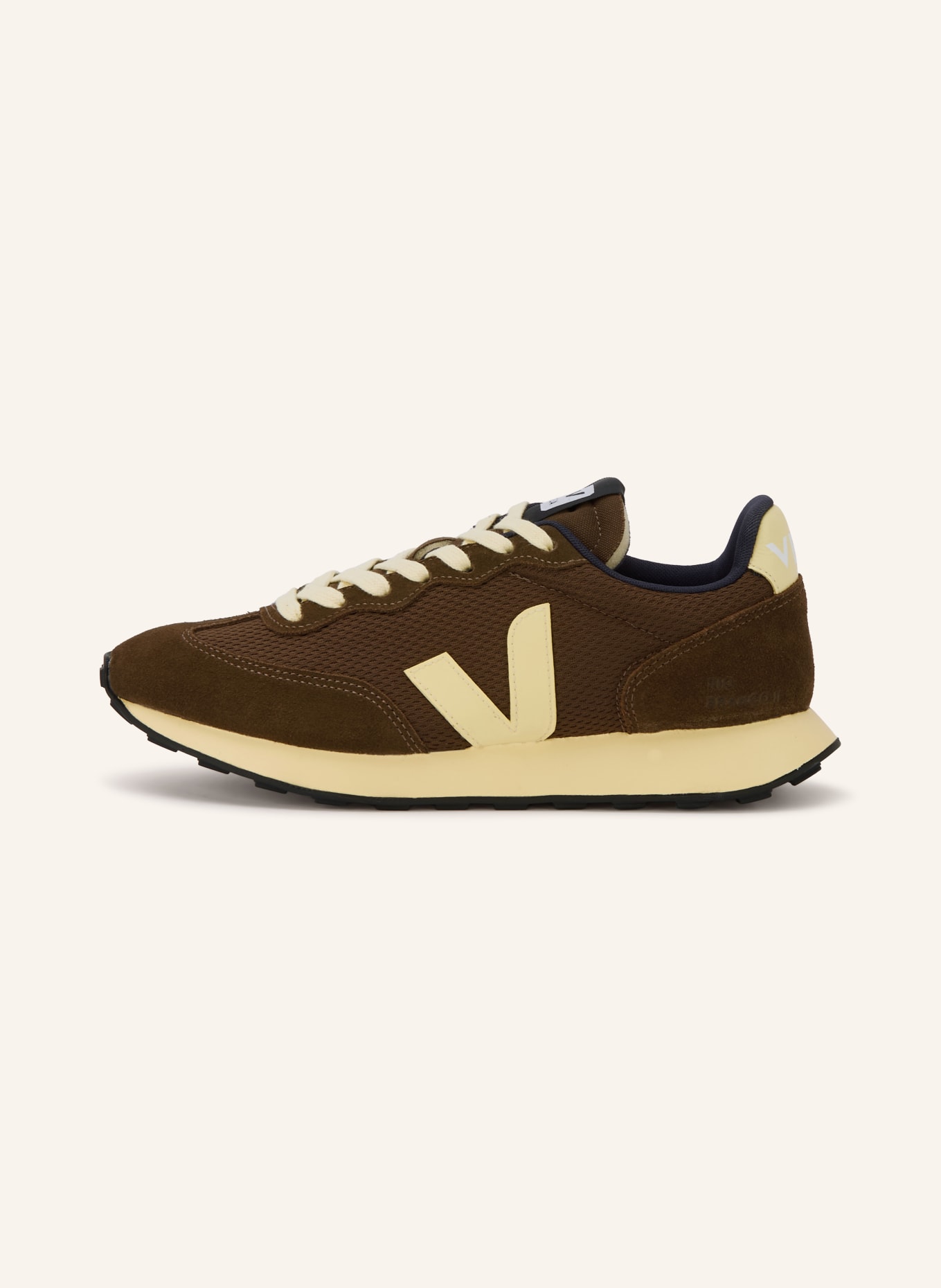 VEJA Sneaker RIO BRANCO II: BRAUN / CREME