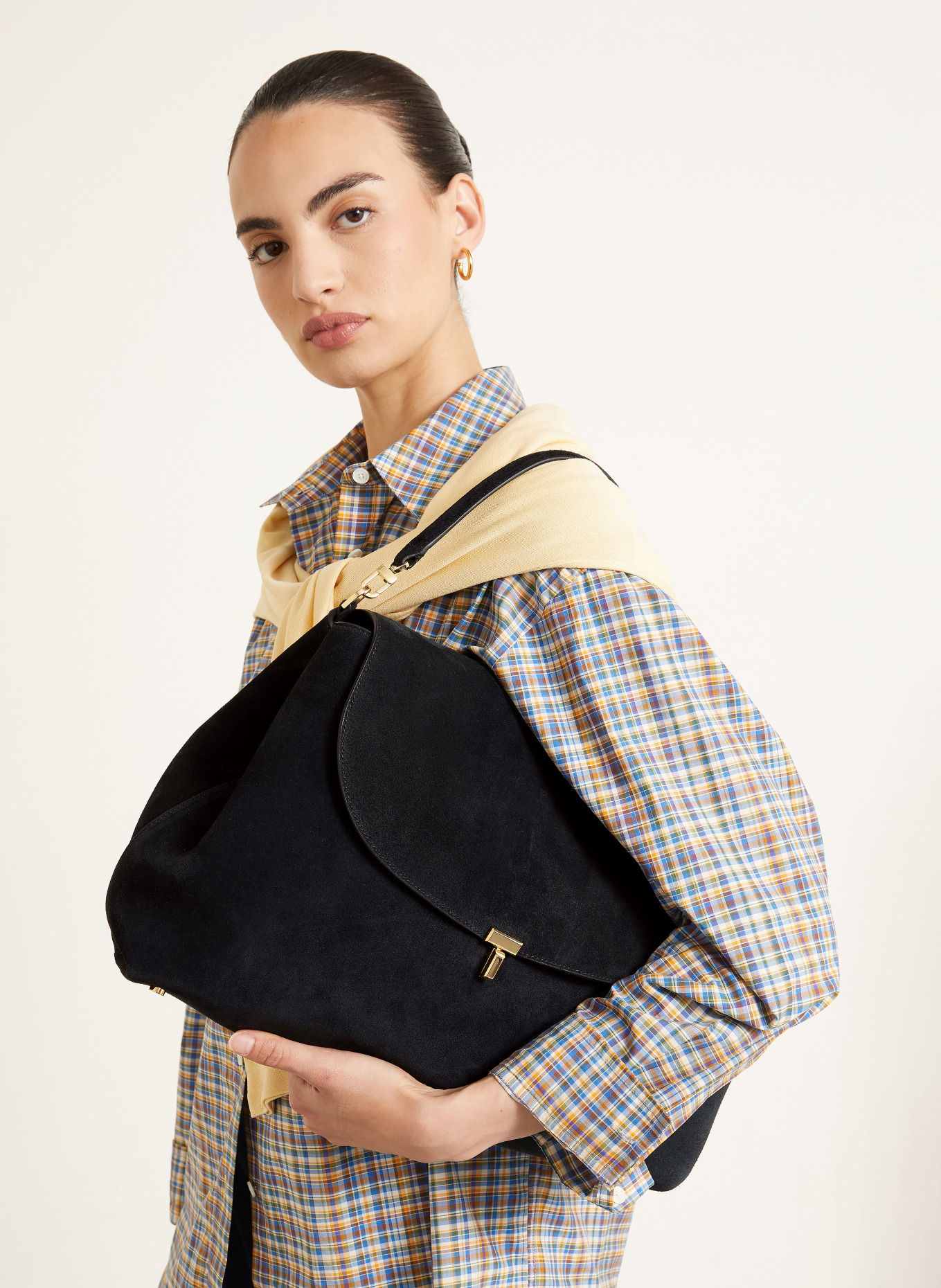 TOTEME Shoulder bag: BLACK / GOLD