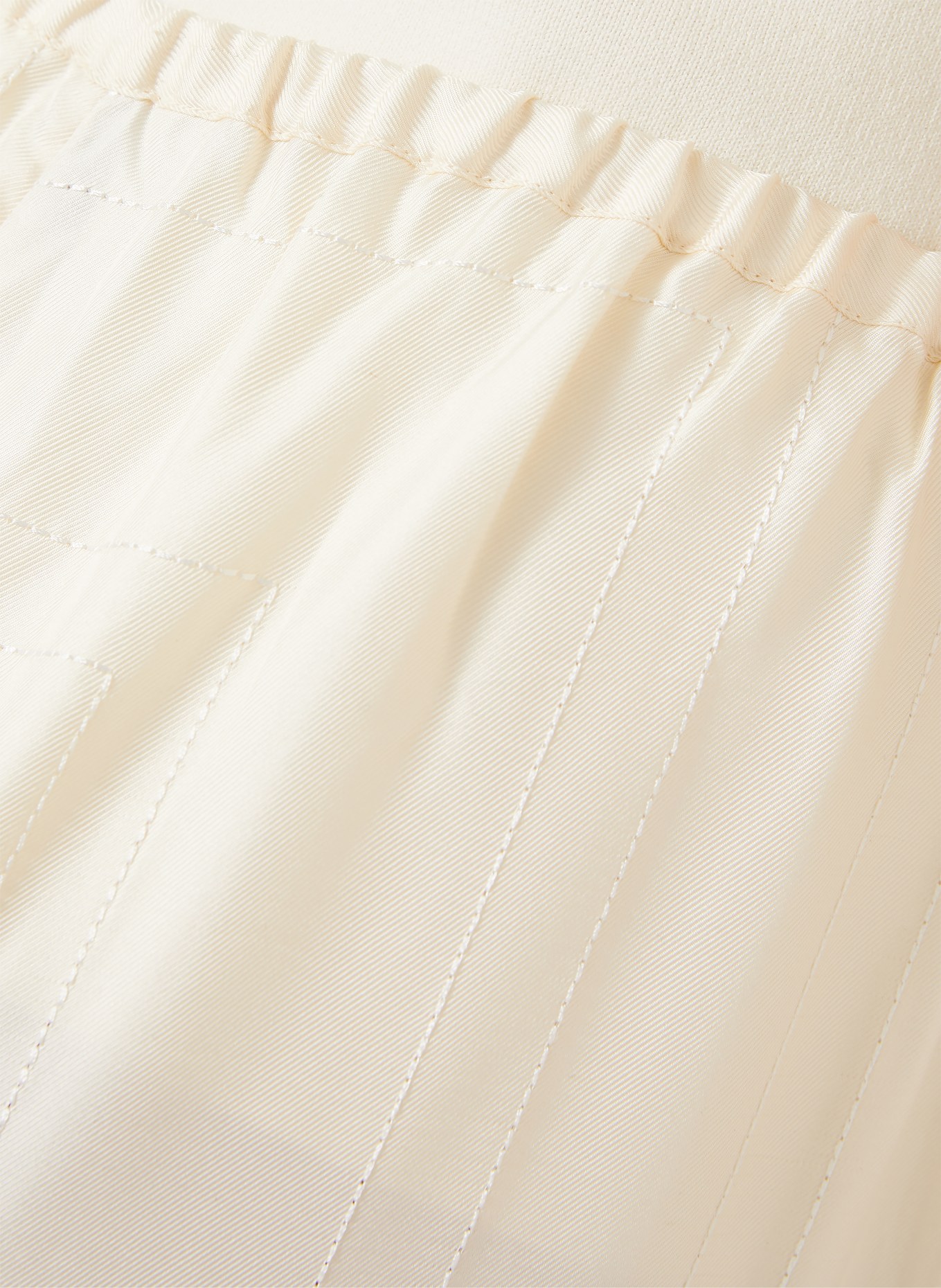 TOTEME Pantalon en soie: ÉCRU / BLANC